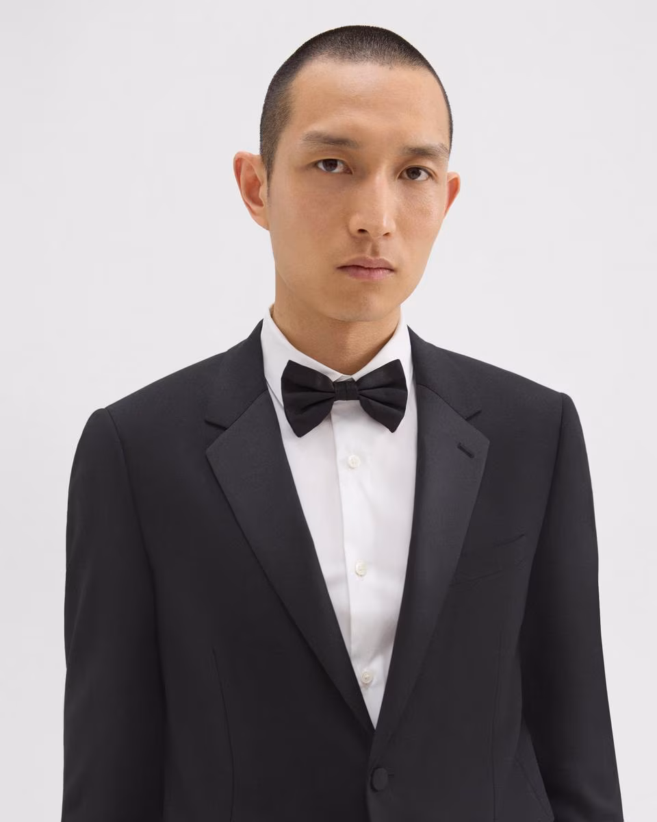Bow Tie in Silk
