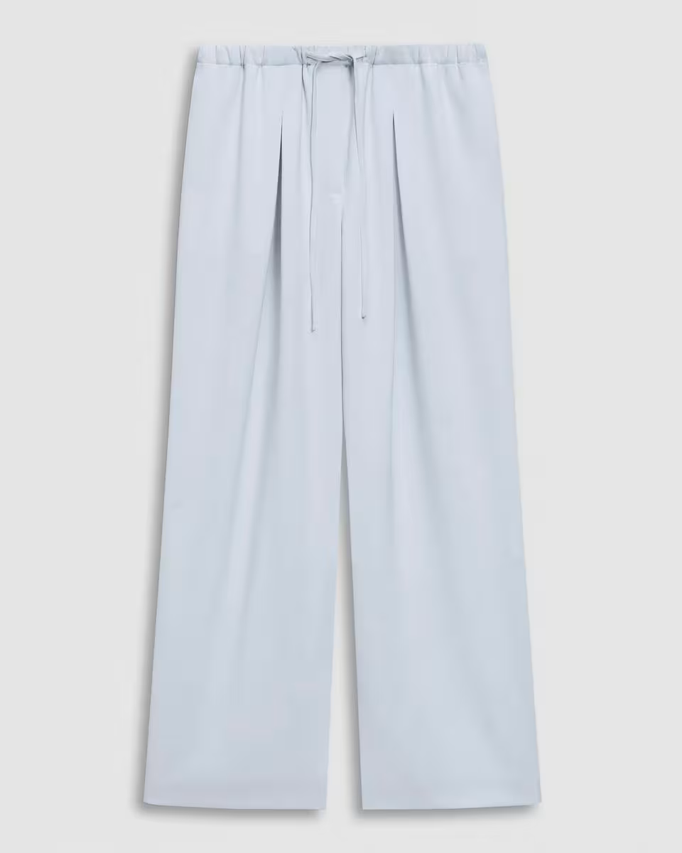30'' Pleated Pull-On Pant in Admiral Crepe