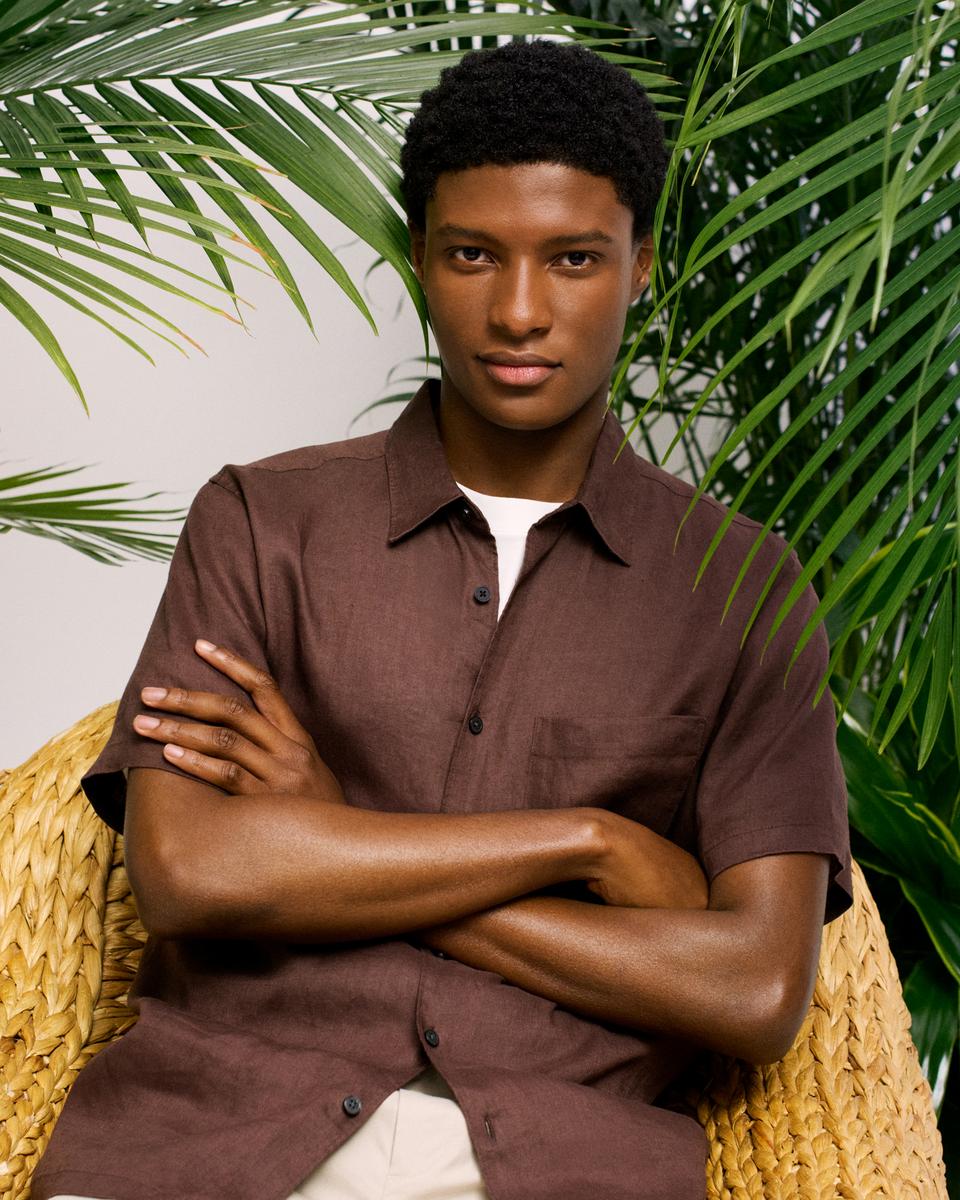 Irving Short-Sleeve Shirt in Relaxed Linen