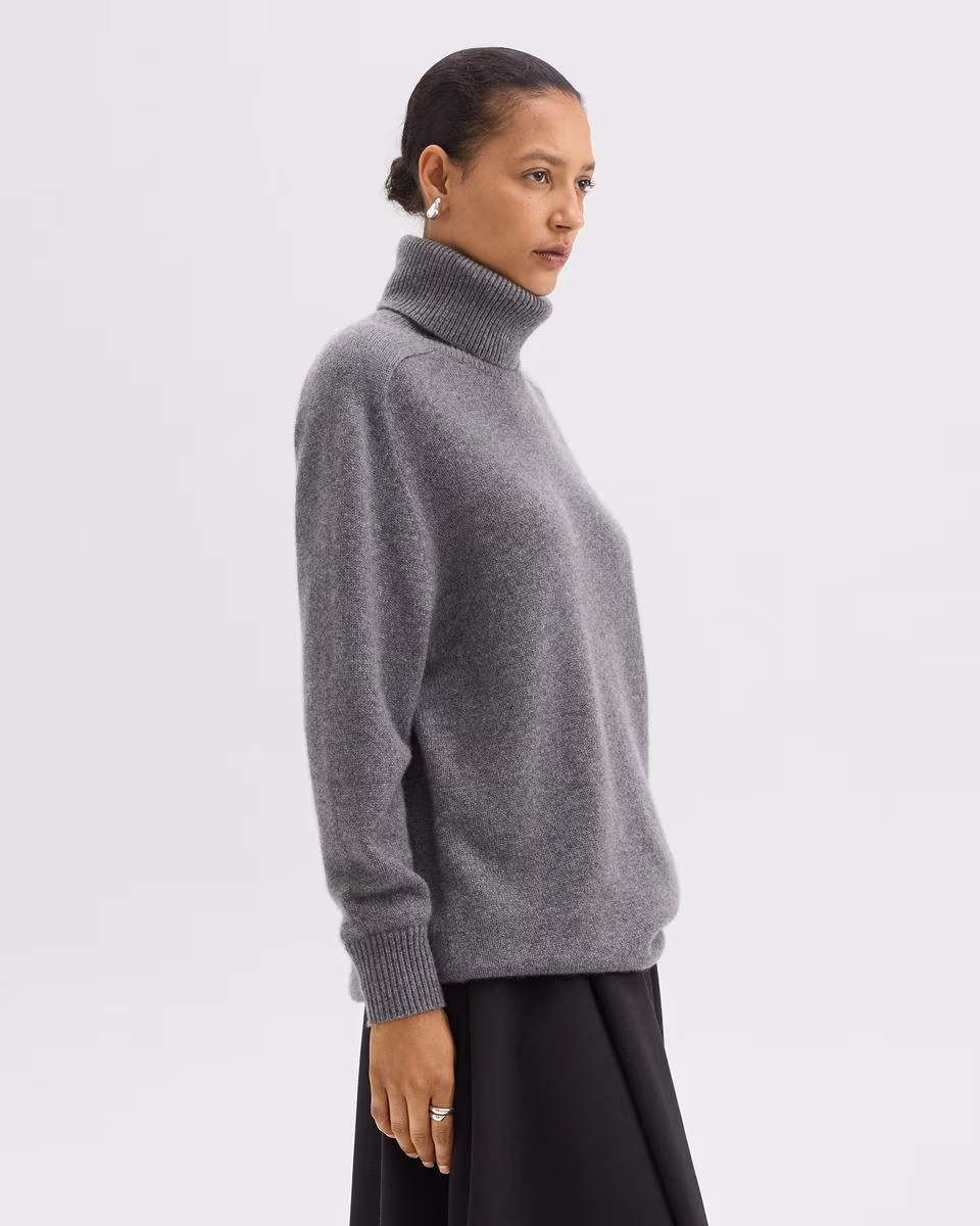 Turtleneck Sweater in Cashmere