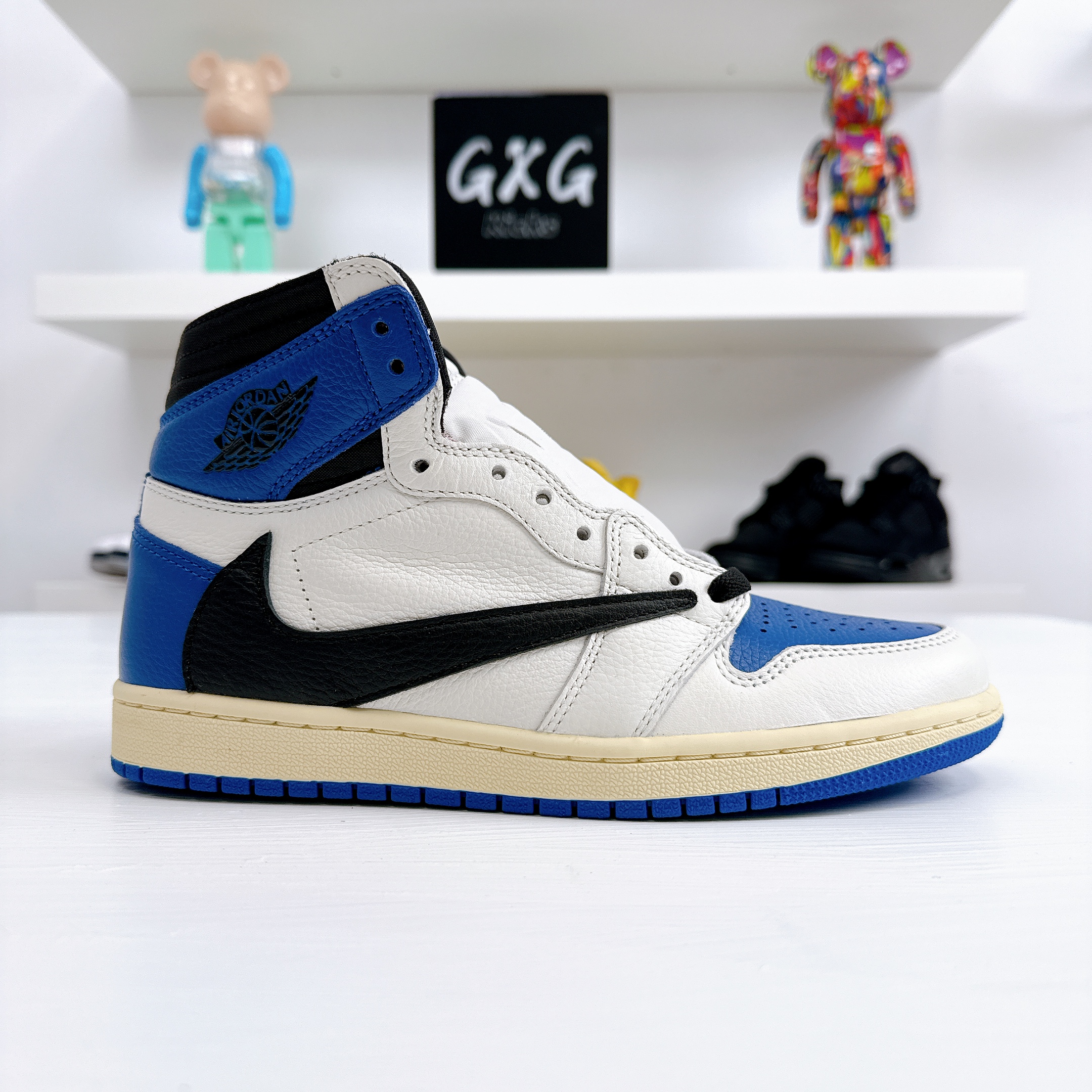 Air Jordan 1 Retro High x Fragment Design x Travis Scott 'Sail Black Military Blue' DH3227-105