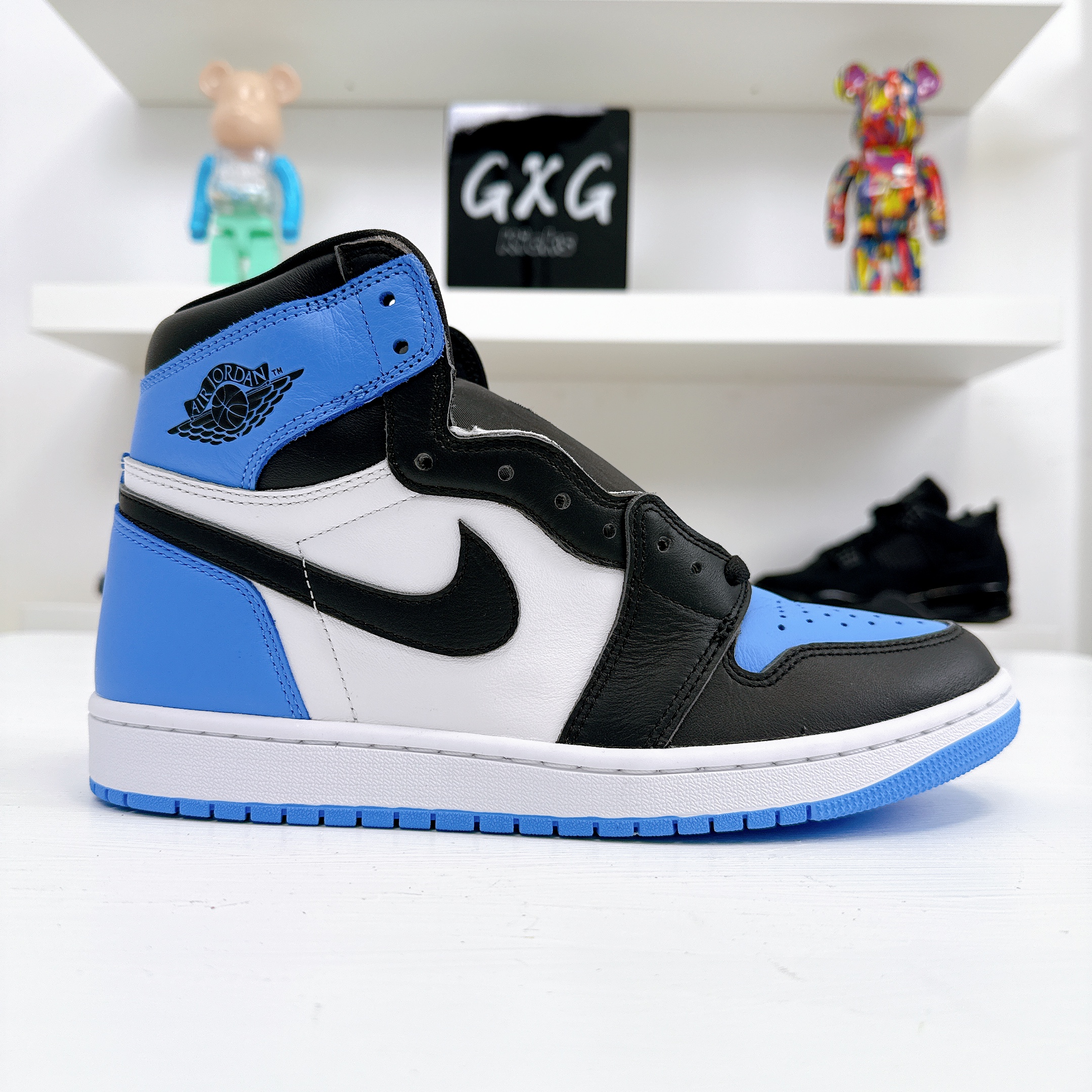 Air Jordan 1 Retro High OG 'UNC Toe' DZ5485-400