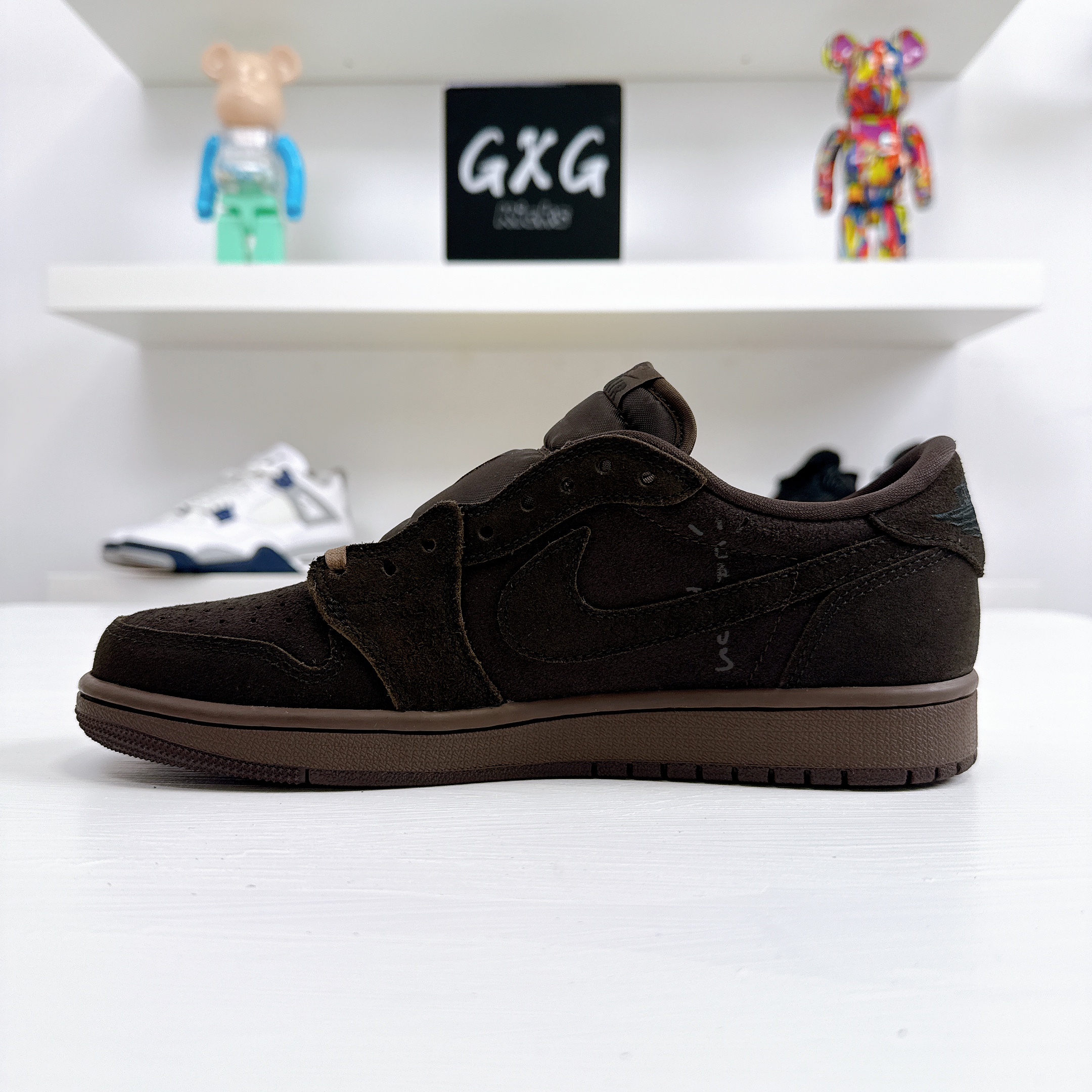 Air Jordan 1 Retro Low OG SP x Travis Scott 'Velvet Brown' DM7866-202