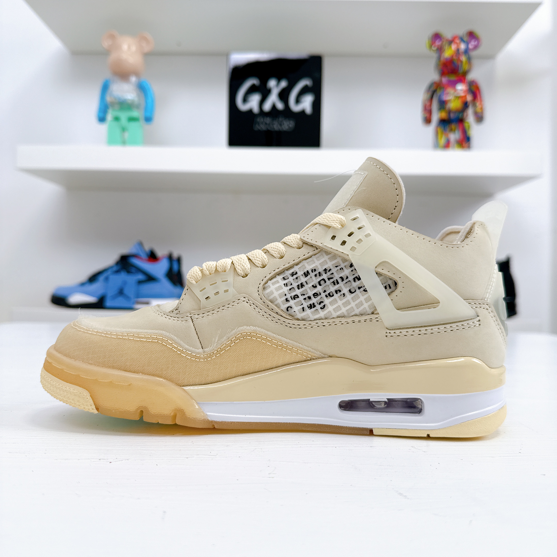 Air Jordan 4 x Off-White SP 'Sail' CV9388-100