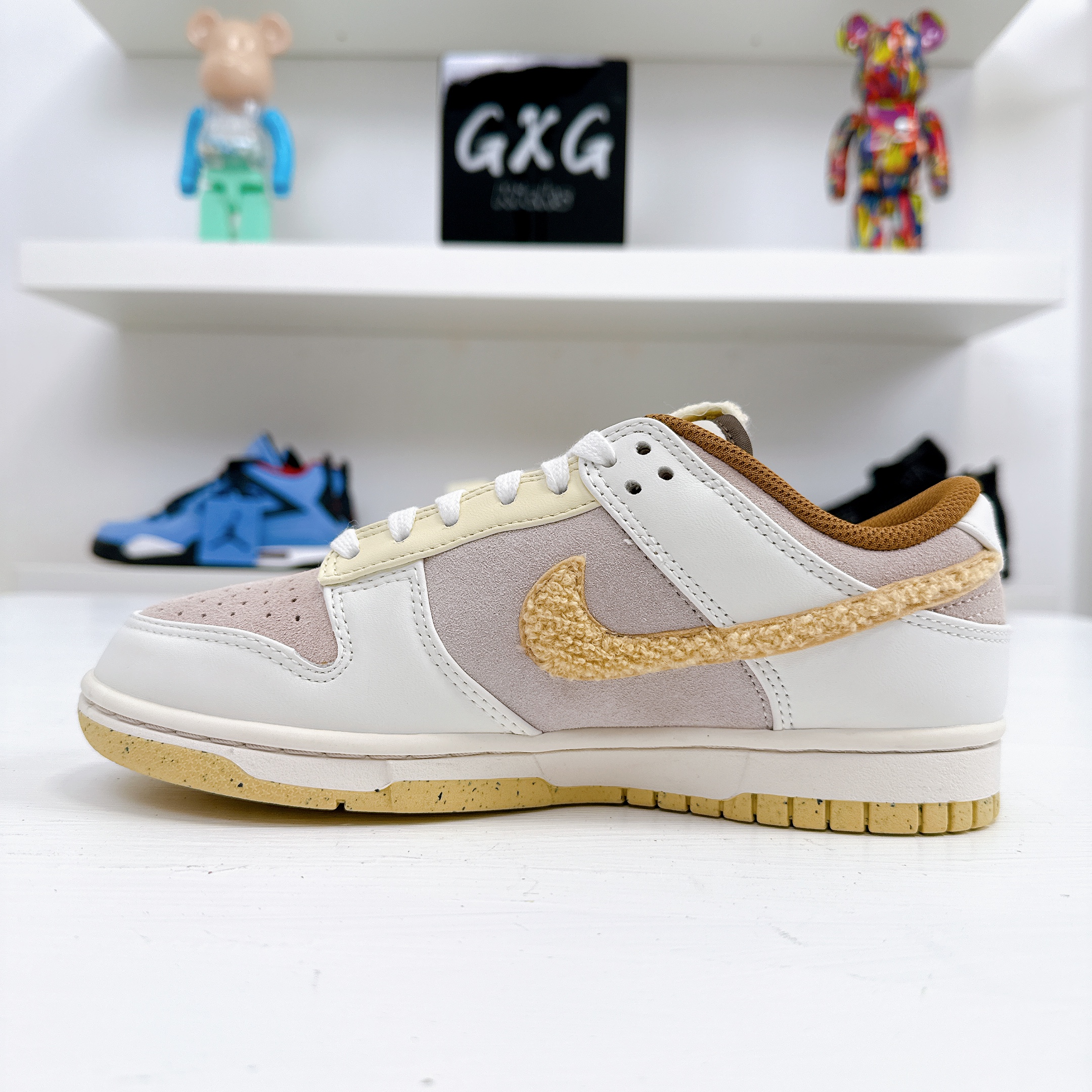 Nike Dunk Low 'Year of the Rabbit - White Taupe' FD4203-211