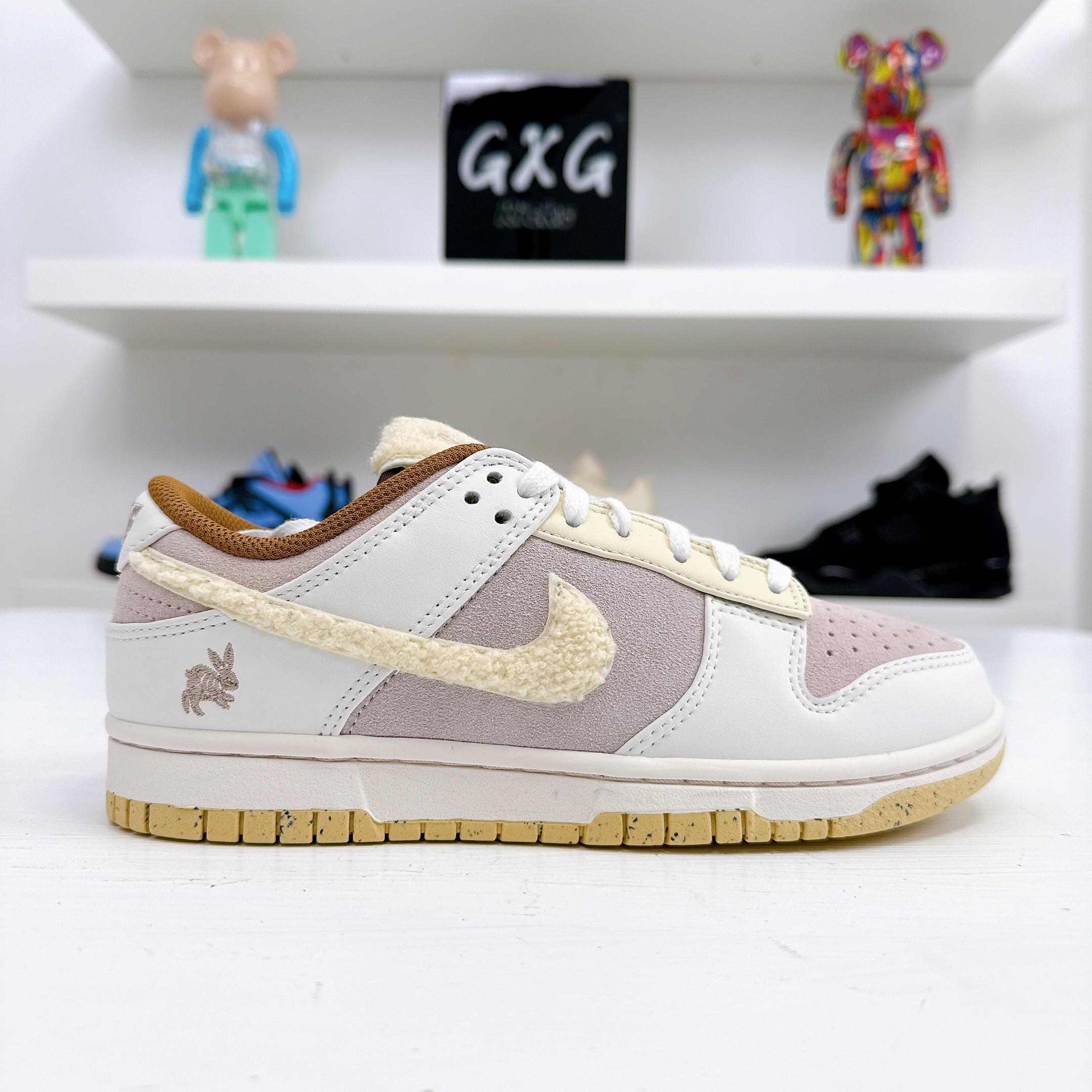 Nike Dunk Low 'Year of the Rabbit - White Taupe' FD4203-211