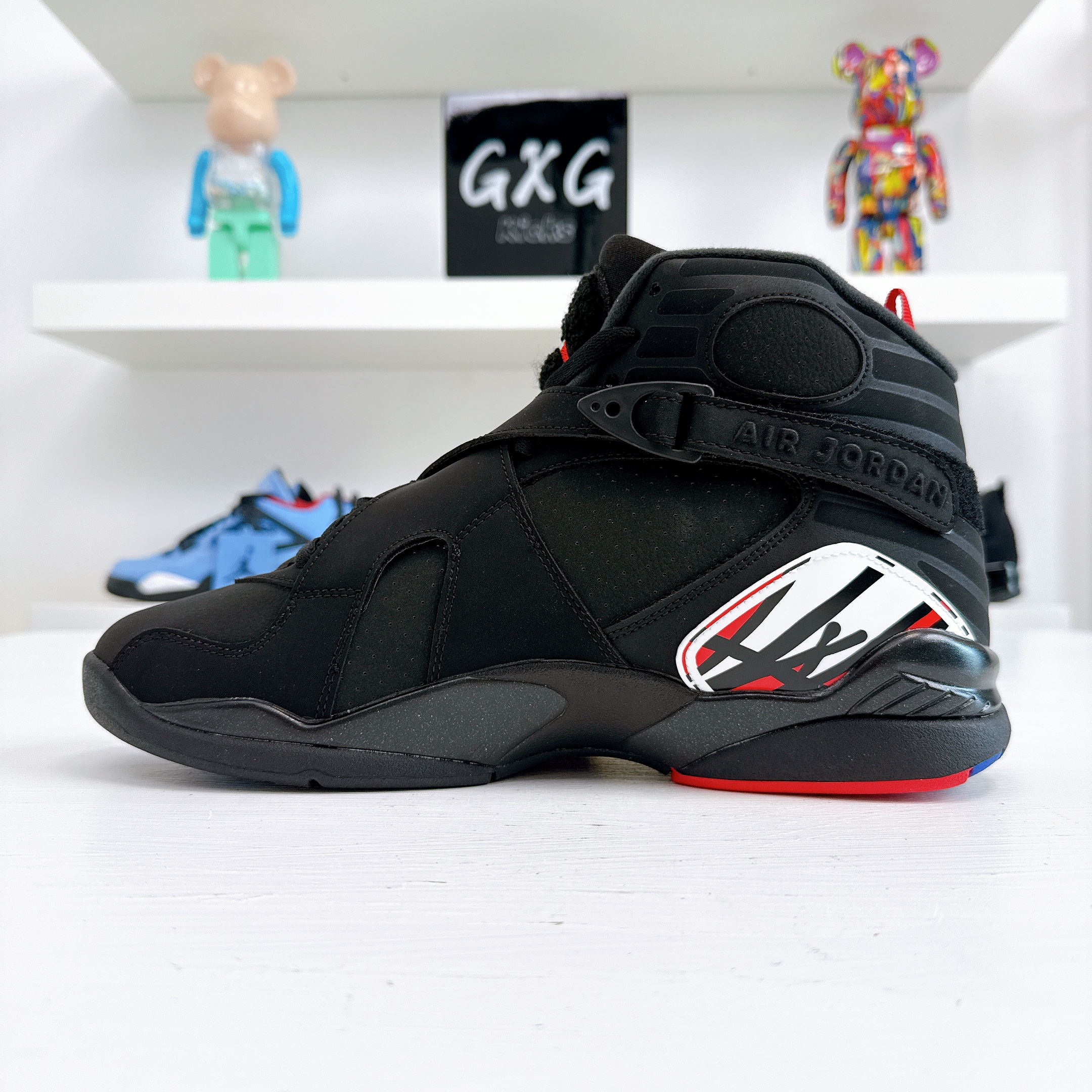 Air Jordan 8 Retro 'Playoffs' 305381-062