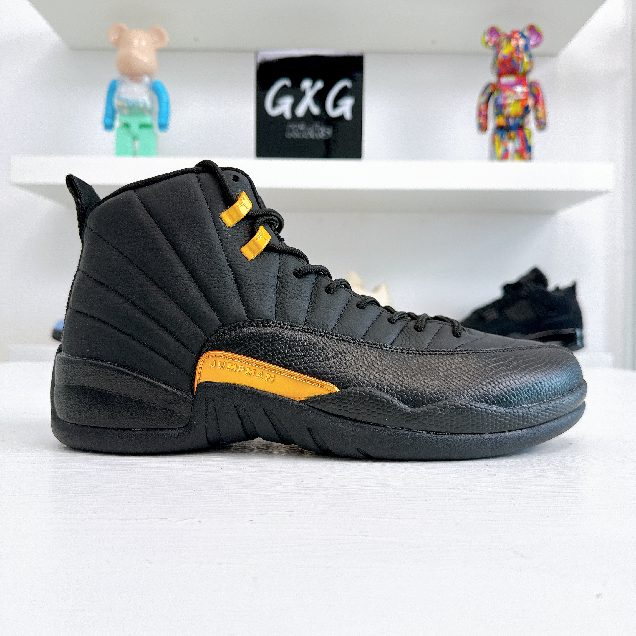 Air Jordan 12 Retro 'Black Taxi' CT8013-071