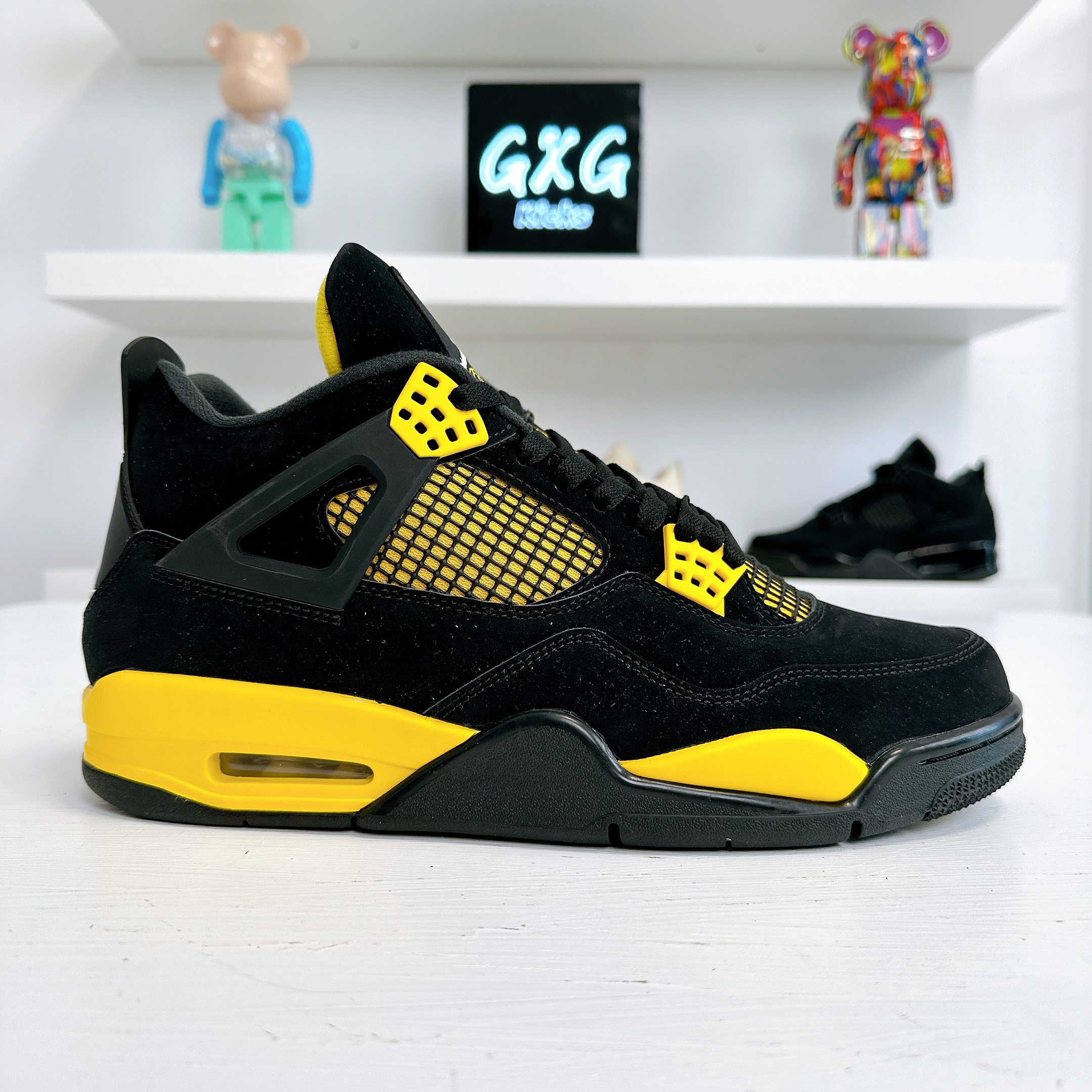 Air Jordan 4 Retro 'Thunder' 2012 308497-008