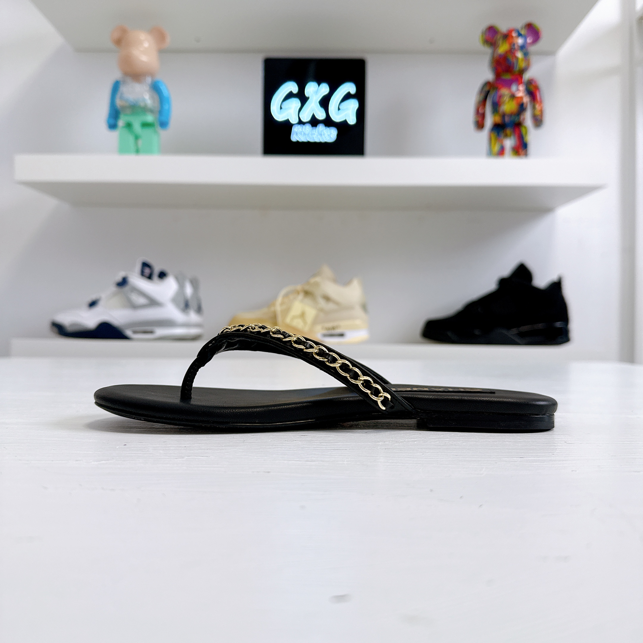 CHANEL Lambskin CC Chain Thong Sandals Black