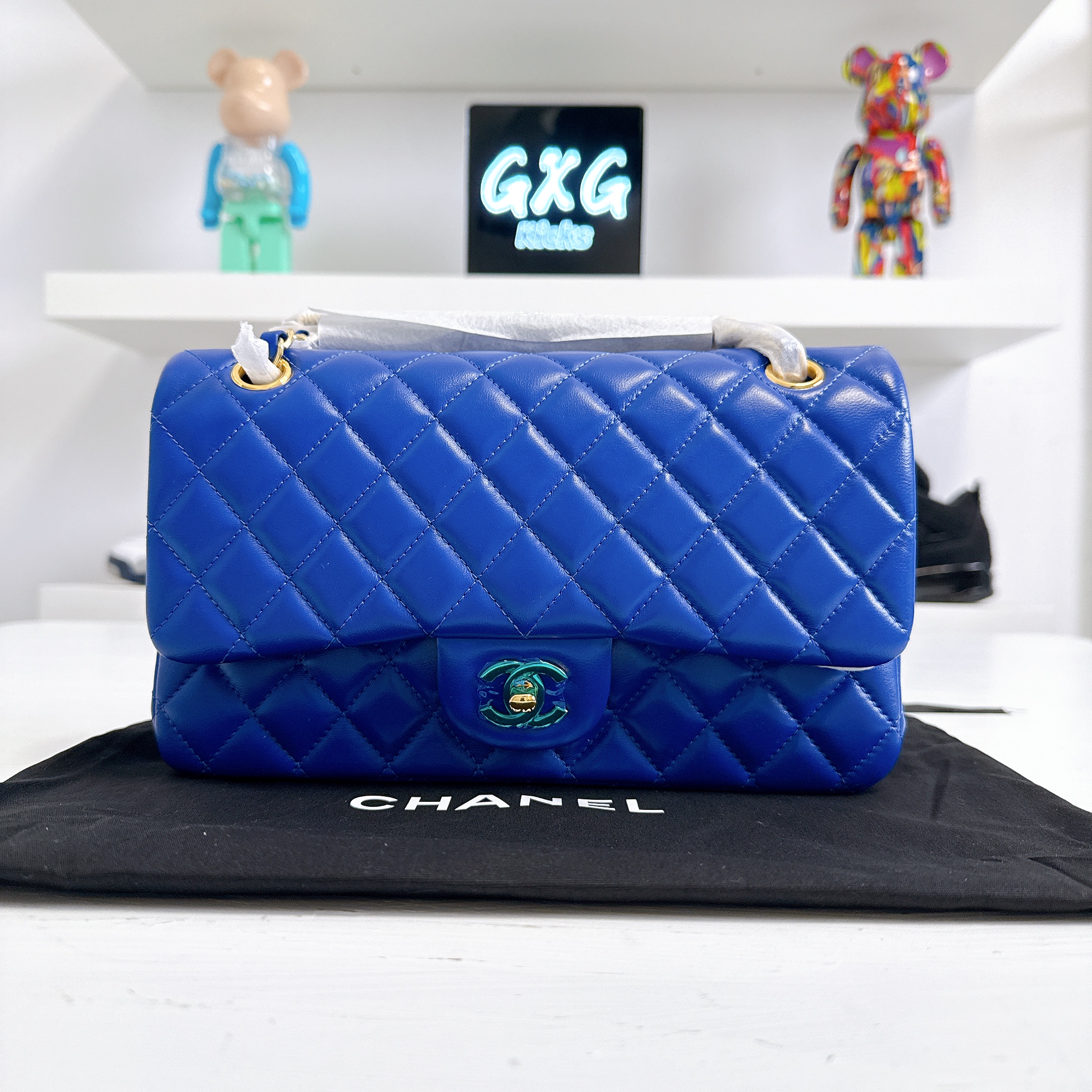 CHANEL Lambskin Quilted Medium Double Flap Royal Blue