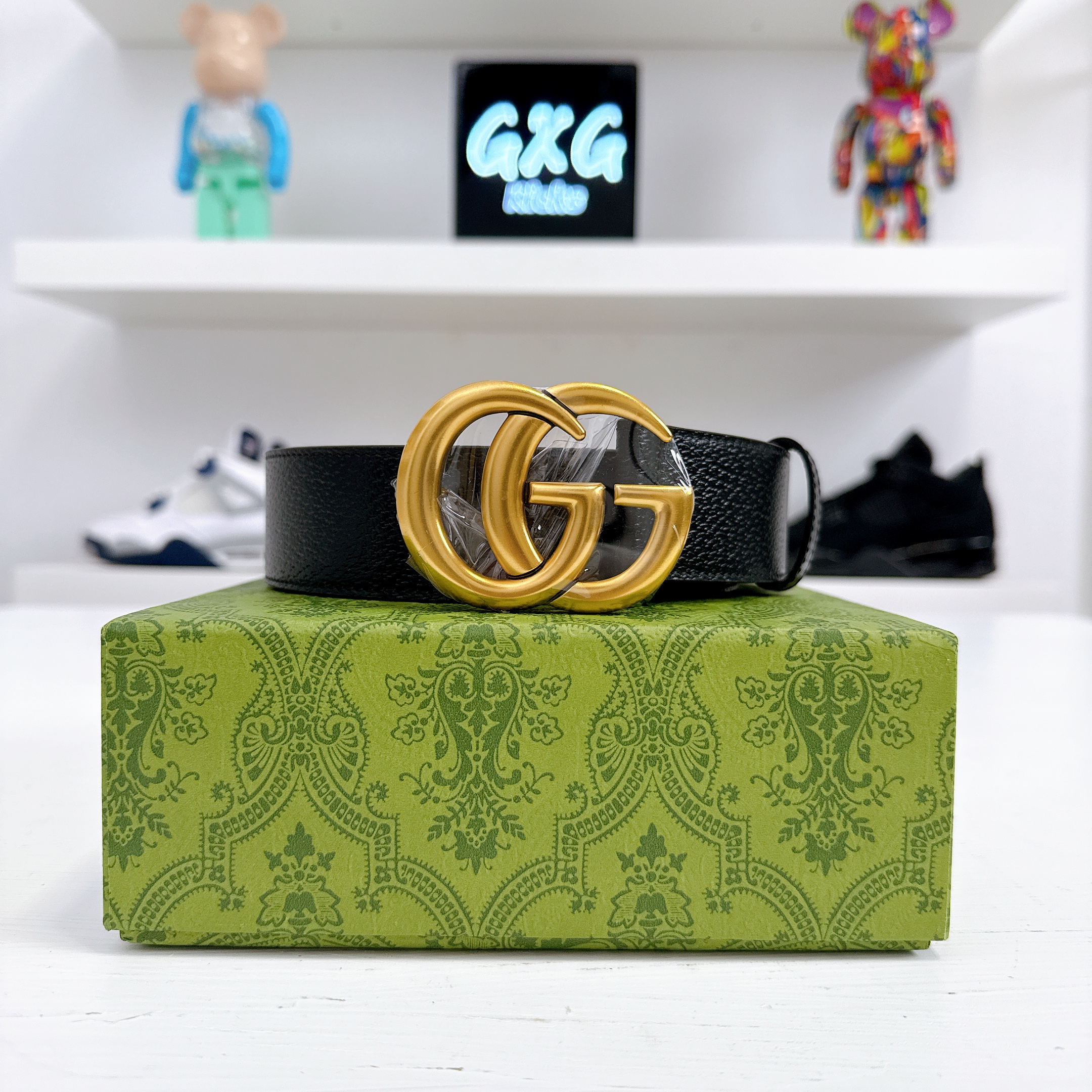 Gucci Men's Classic Marmont GG Gold Buckle Width 4cm Black Leather Belt