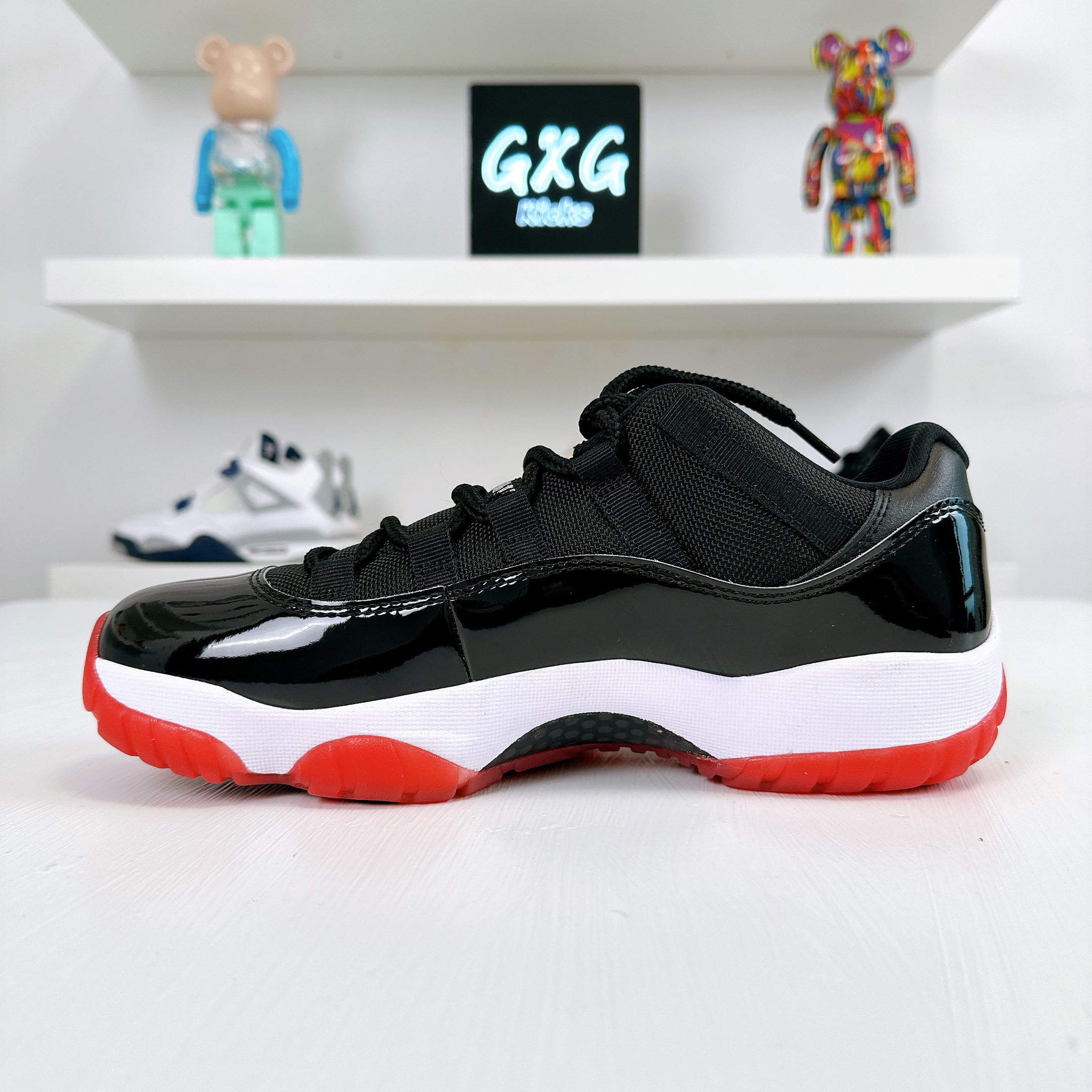 Air Jordan 11 Low 'Bred' 2025 FV5104-006