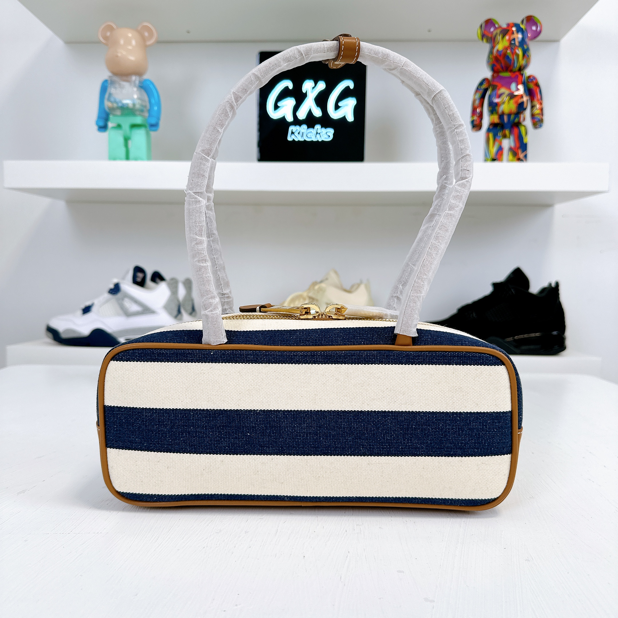 Bluebeige Beau Canvas And Leather Bag  Miu Miu