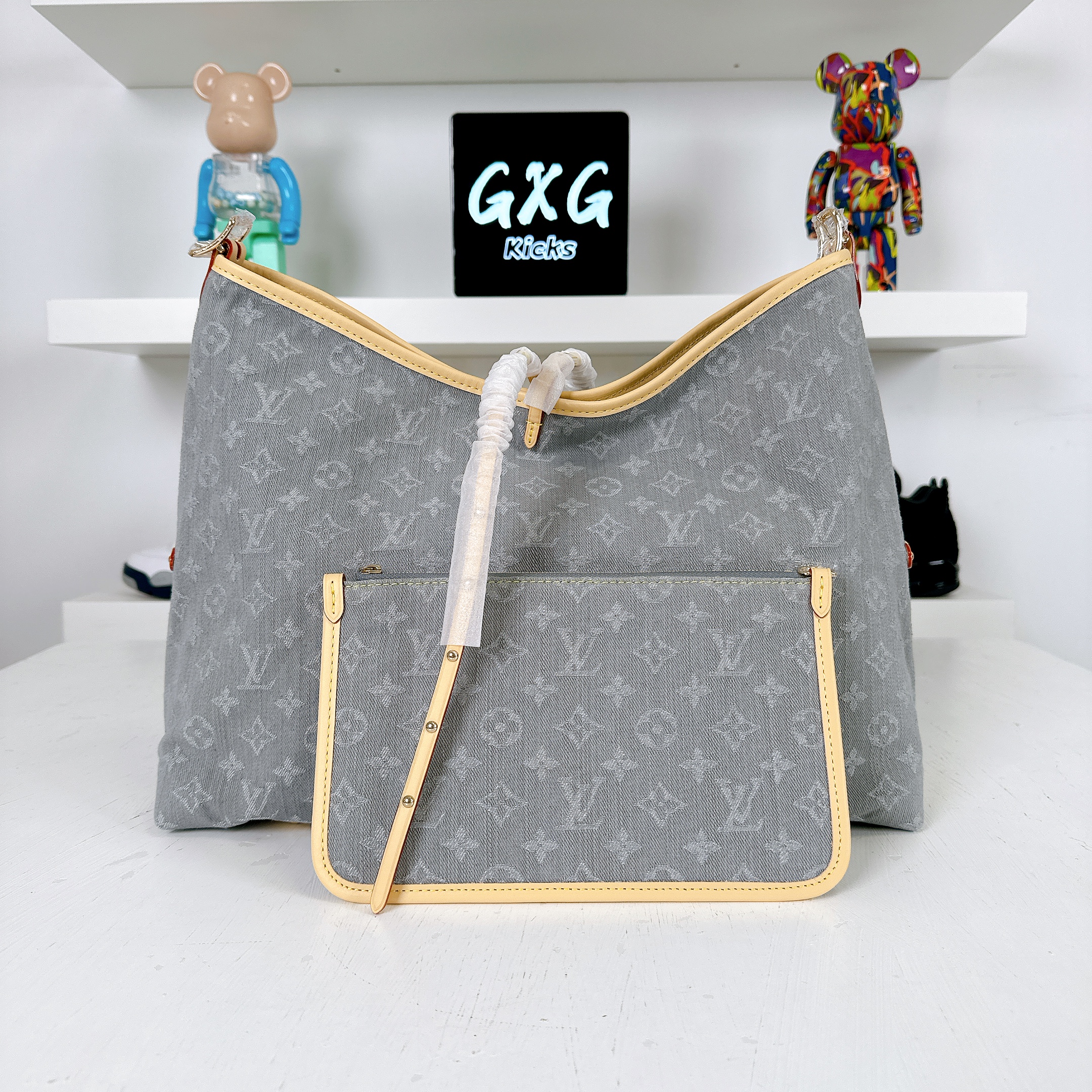 LOUIS VUITTON Monogram Denim CarryAll MM Washed Gray