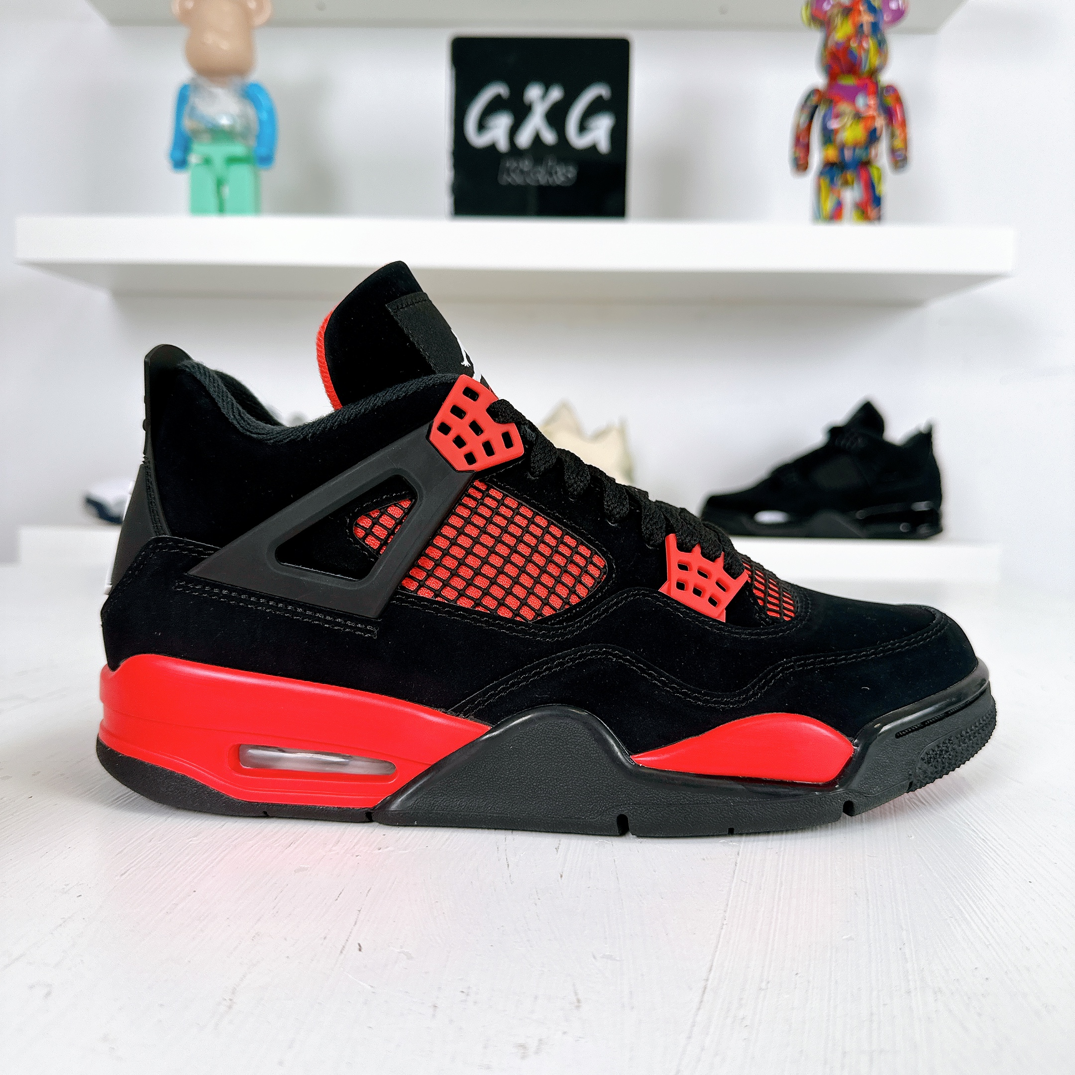 Air Jordan 4 Retro 'Red Thunder' CT8527-016