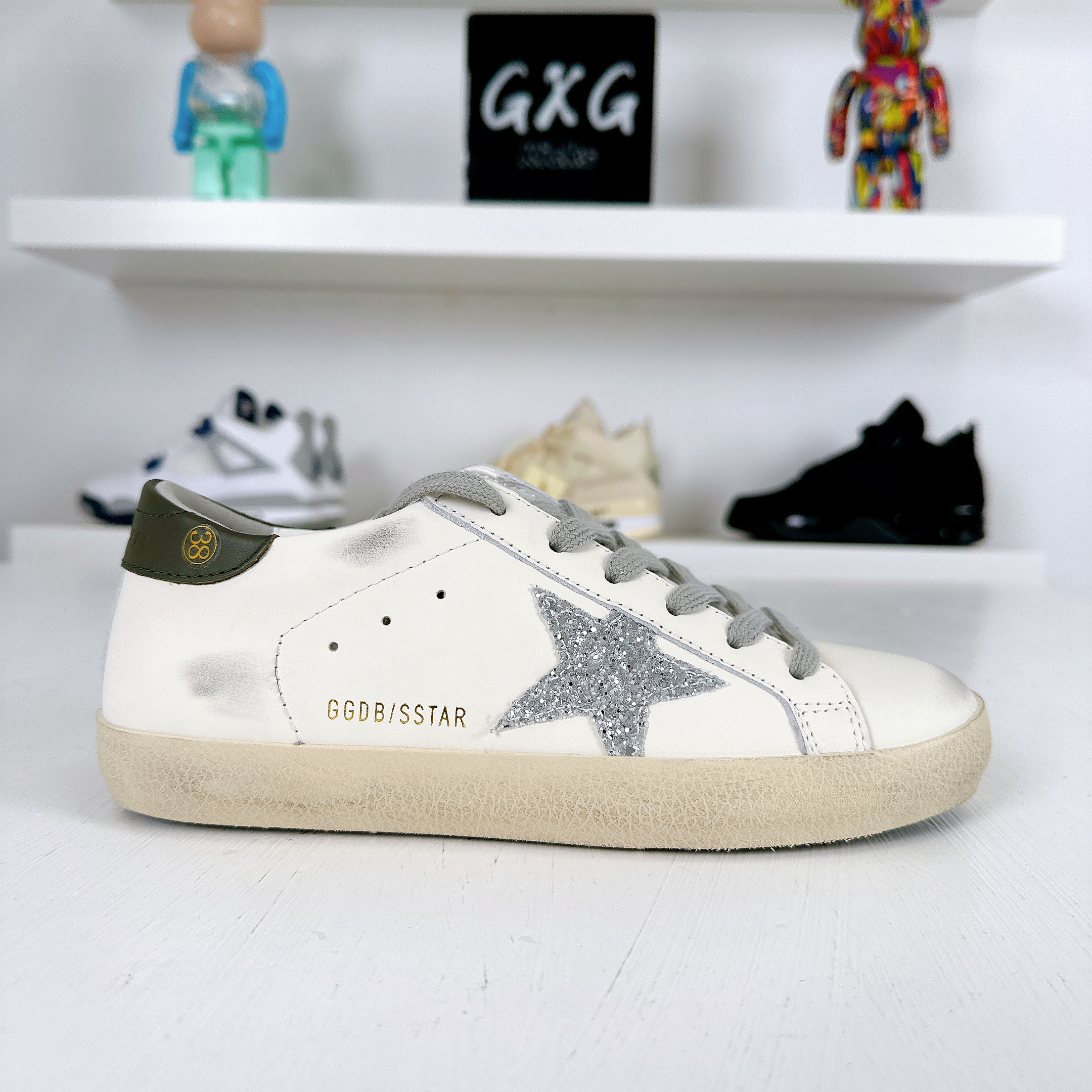 Golden Goose Super-Star White Grey