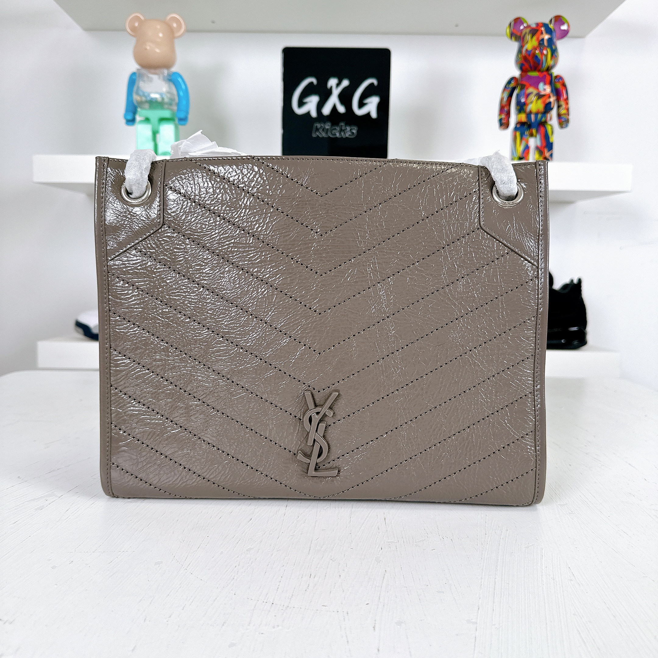 SAINT LAURENT Crinkled Calfskin Matelasse Monogram Large Niki Shopper Tote Dusty Grey