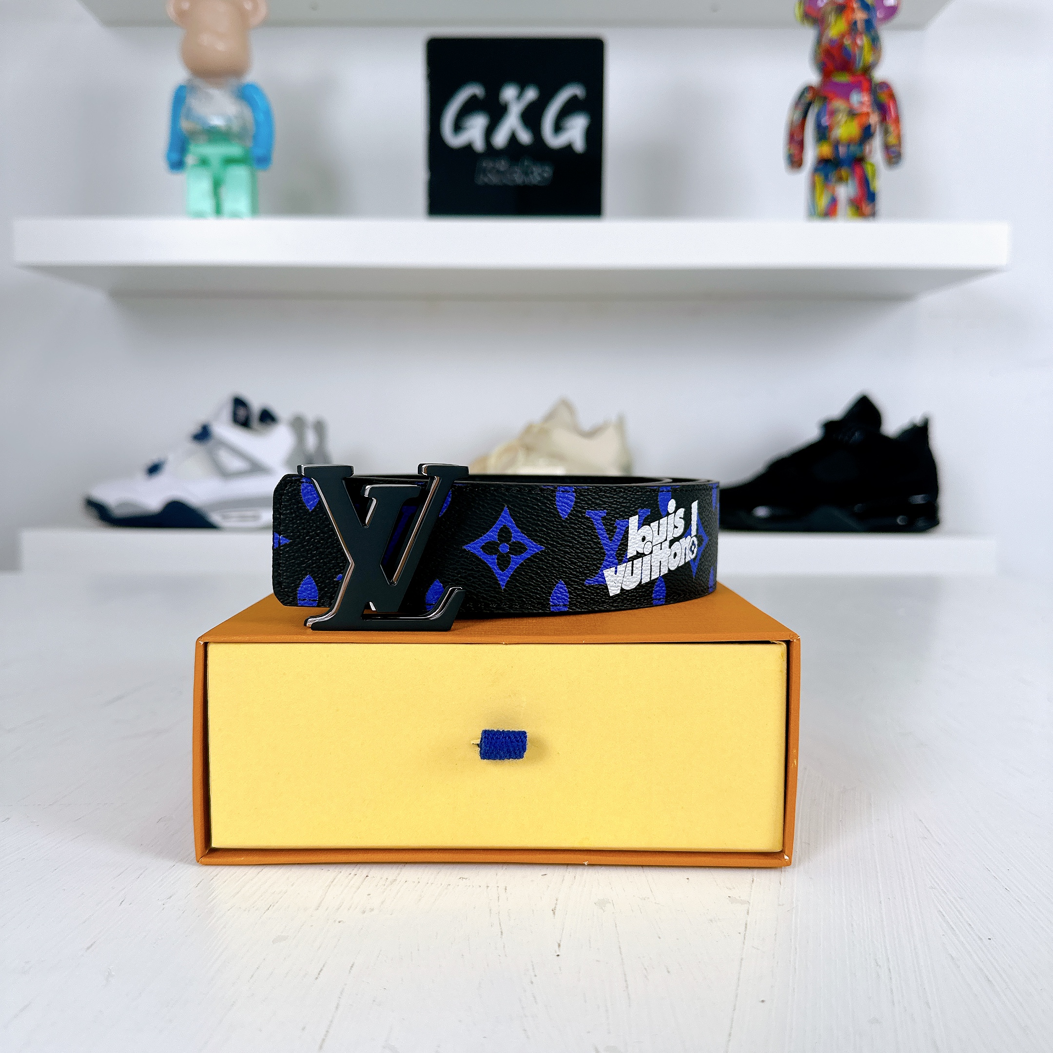 Louis Vuitton LV Initiales 40MM Reversible Belt Monogram Blue