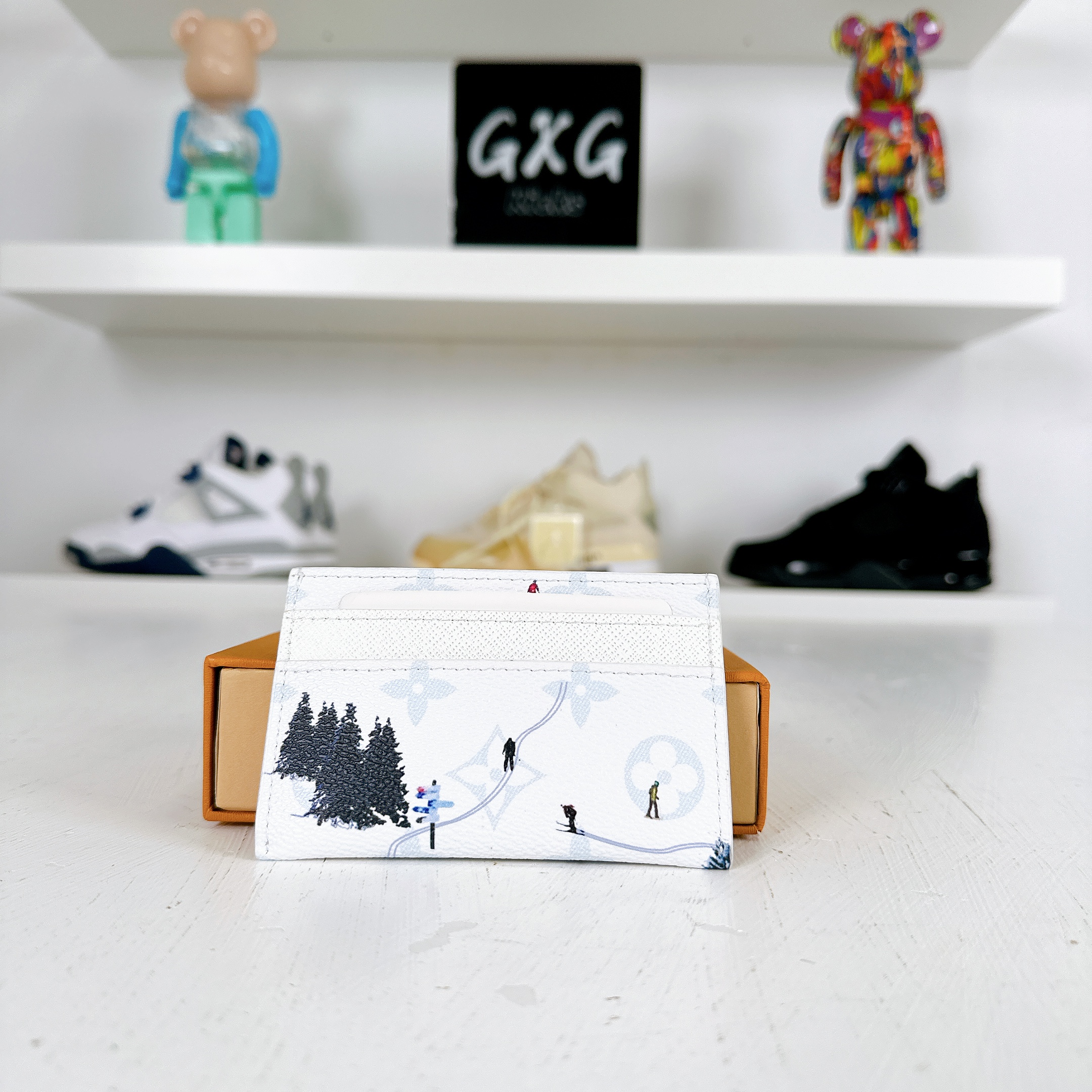 Louis Vuitton Ski Double Card Case White in Canvas