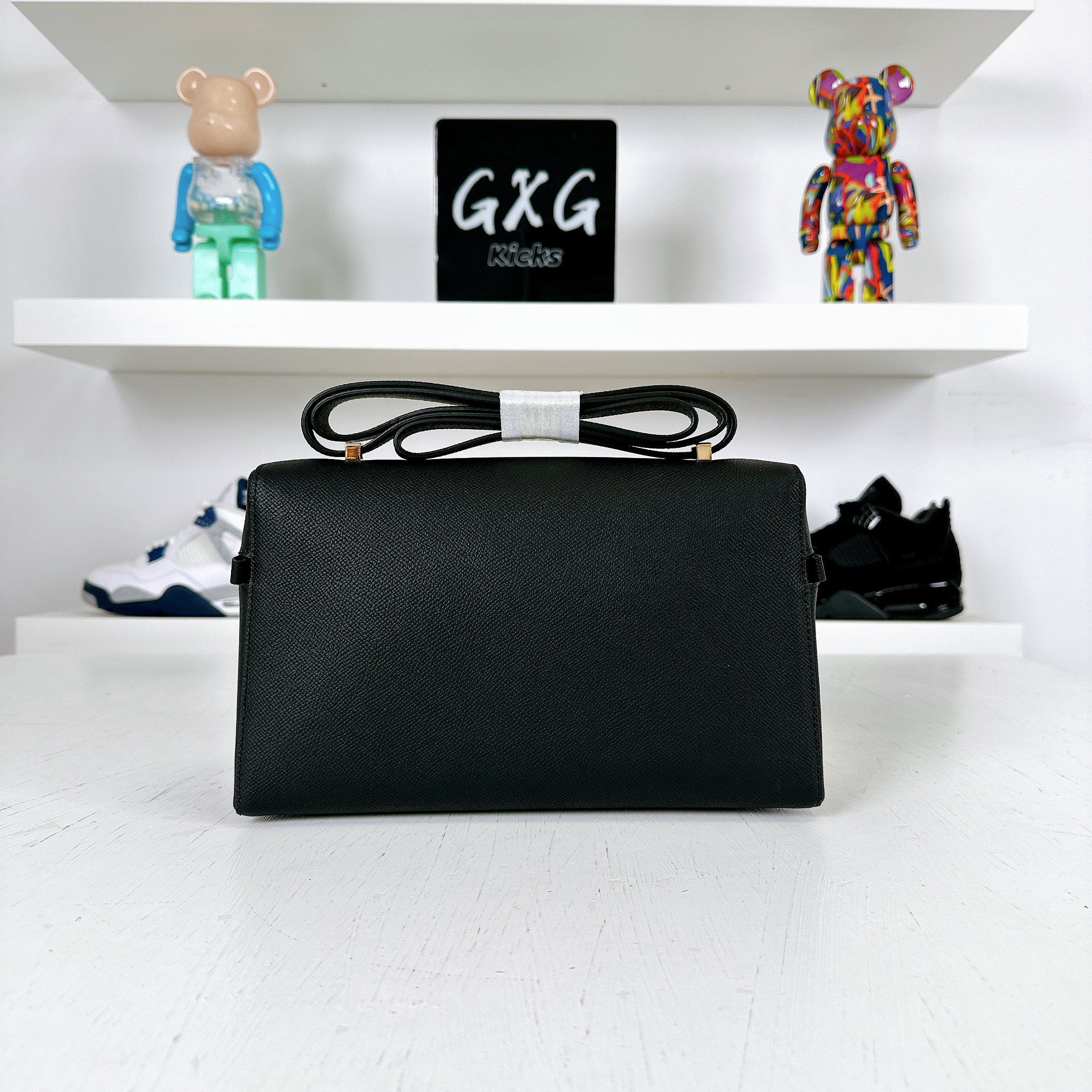 Loro Piana Extra Pocket Zip Leather Shoulder Bag