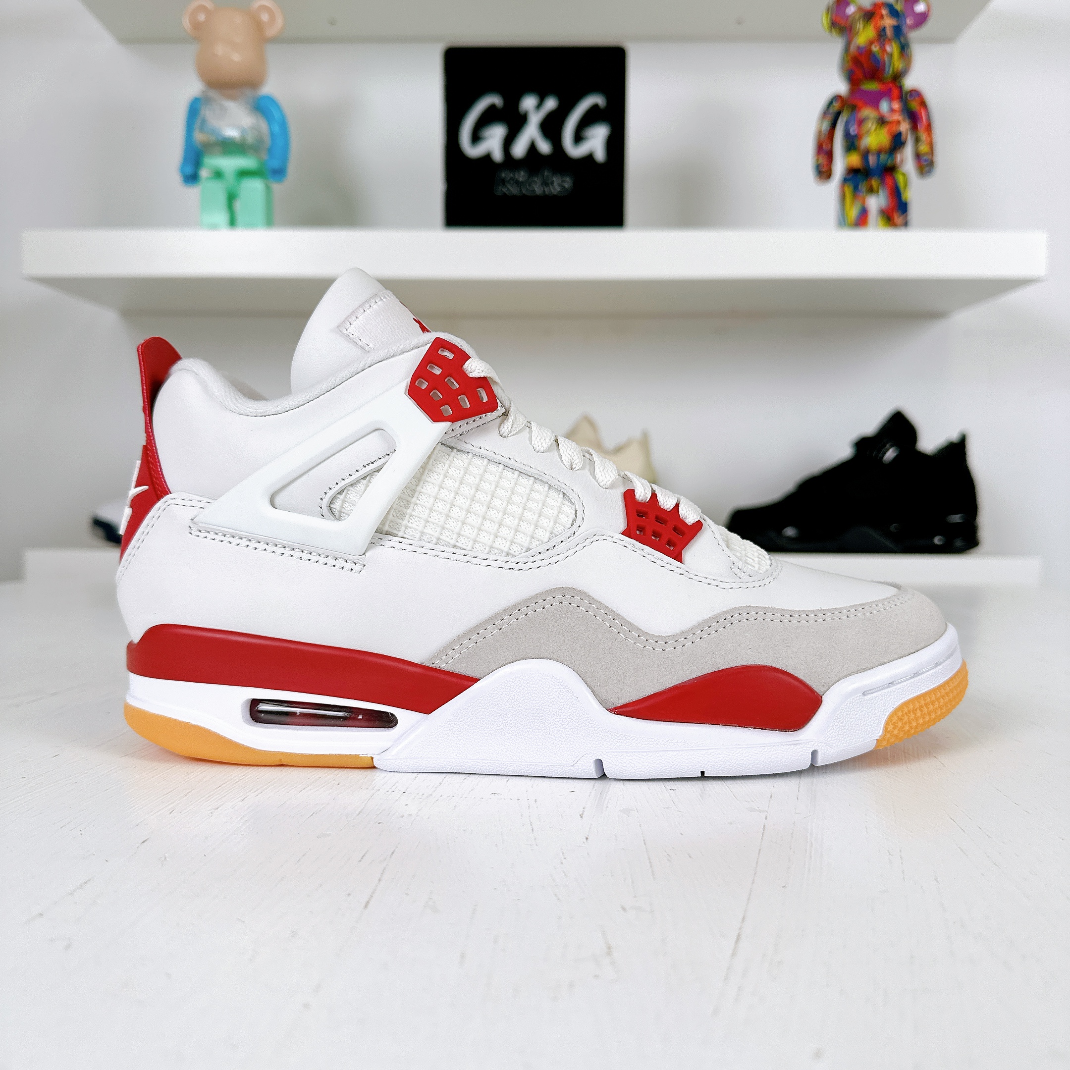 Nike Air Jordan 4 Retro 'Varsity Red' DR5415-106