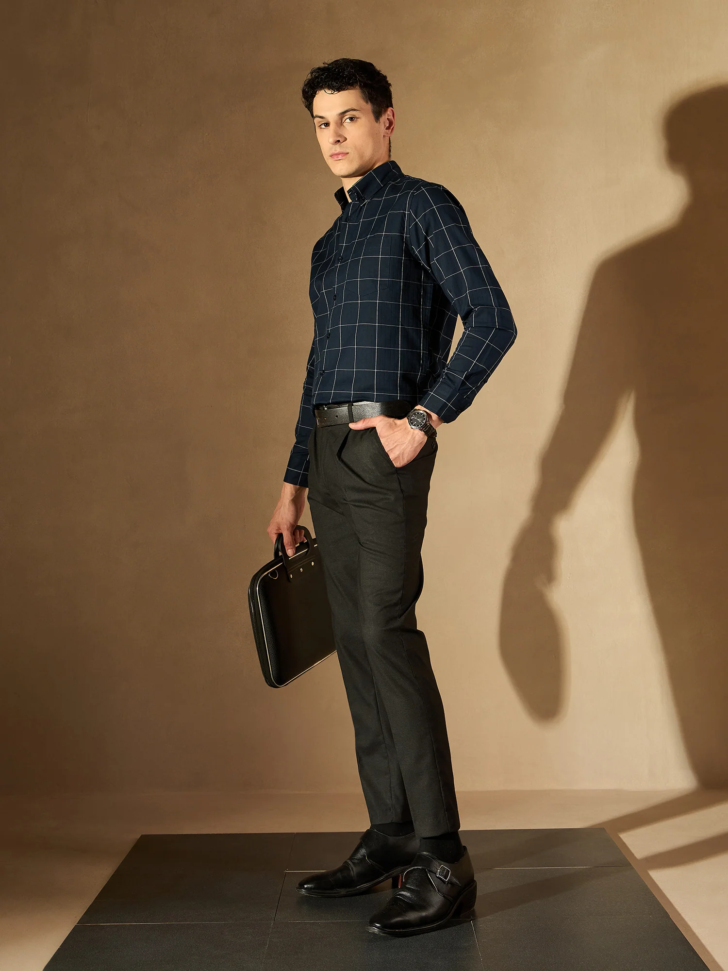 Navy Blue: Full Sleeves Checked Formal Shirt