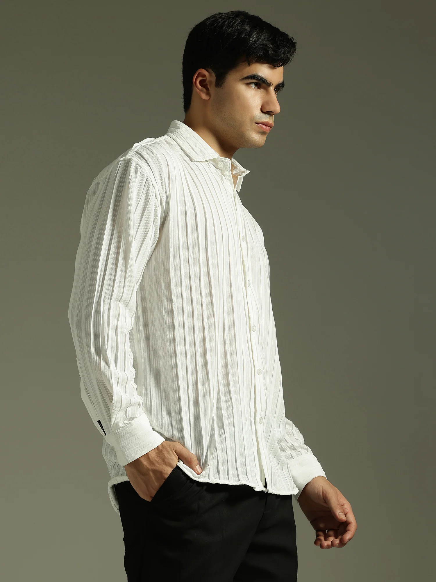 White: Stretchable Pleated Drop Shoulder Casual Shirt