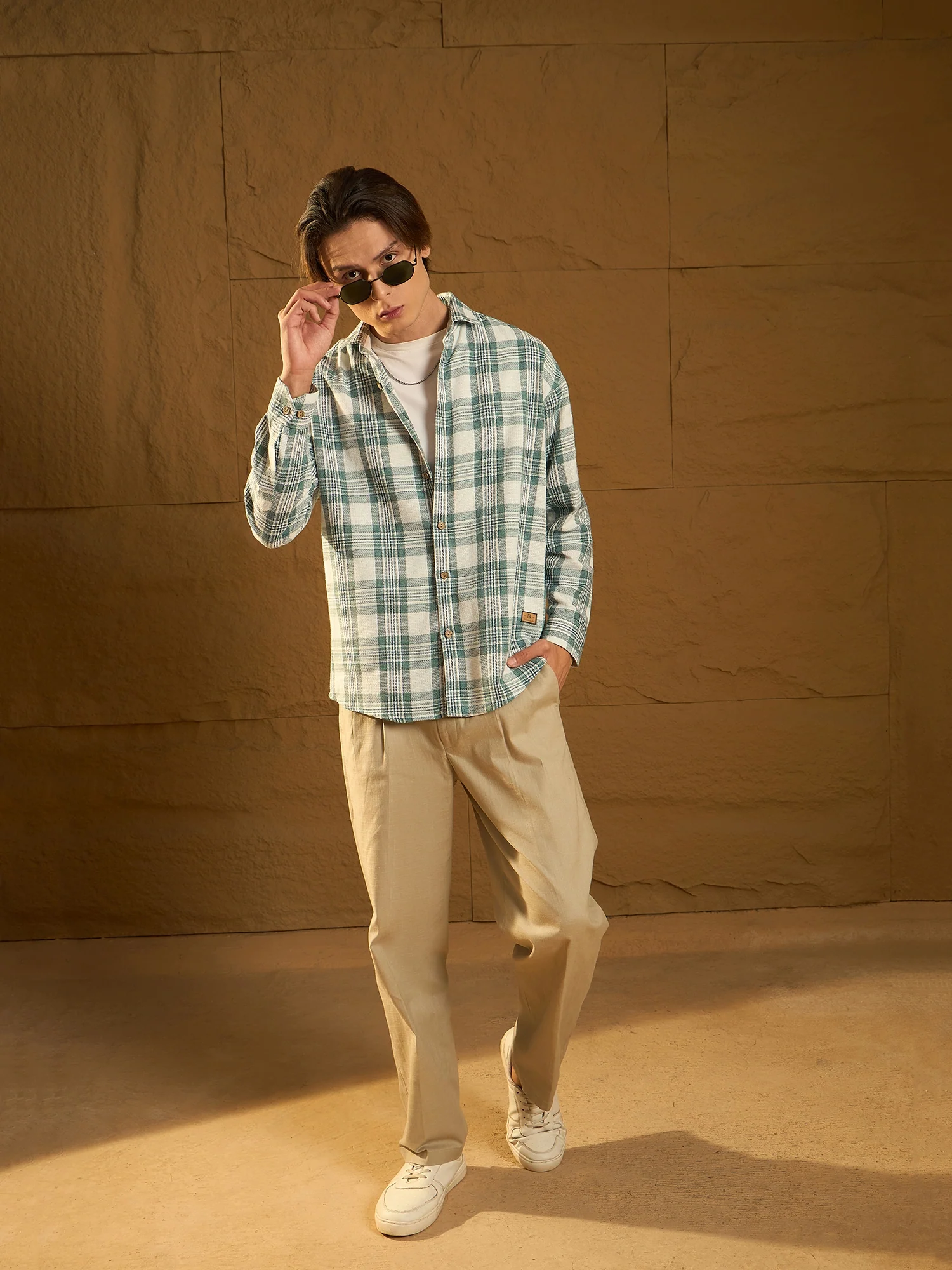 Green: Full Sleeves Windowpane Checked Shirt