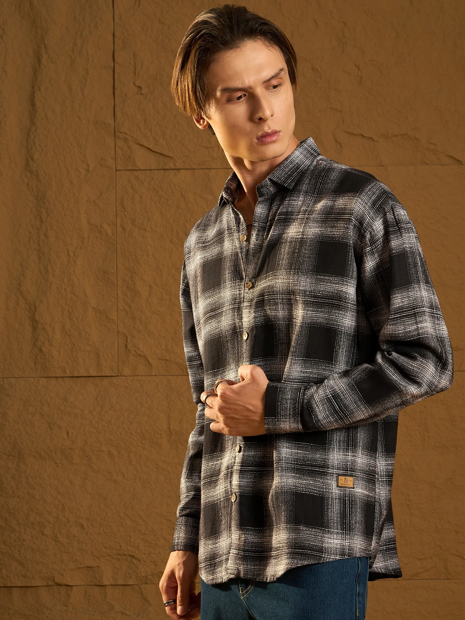 Black: Full Sleeves Casual Checked Shirt