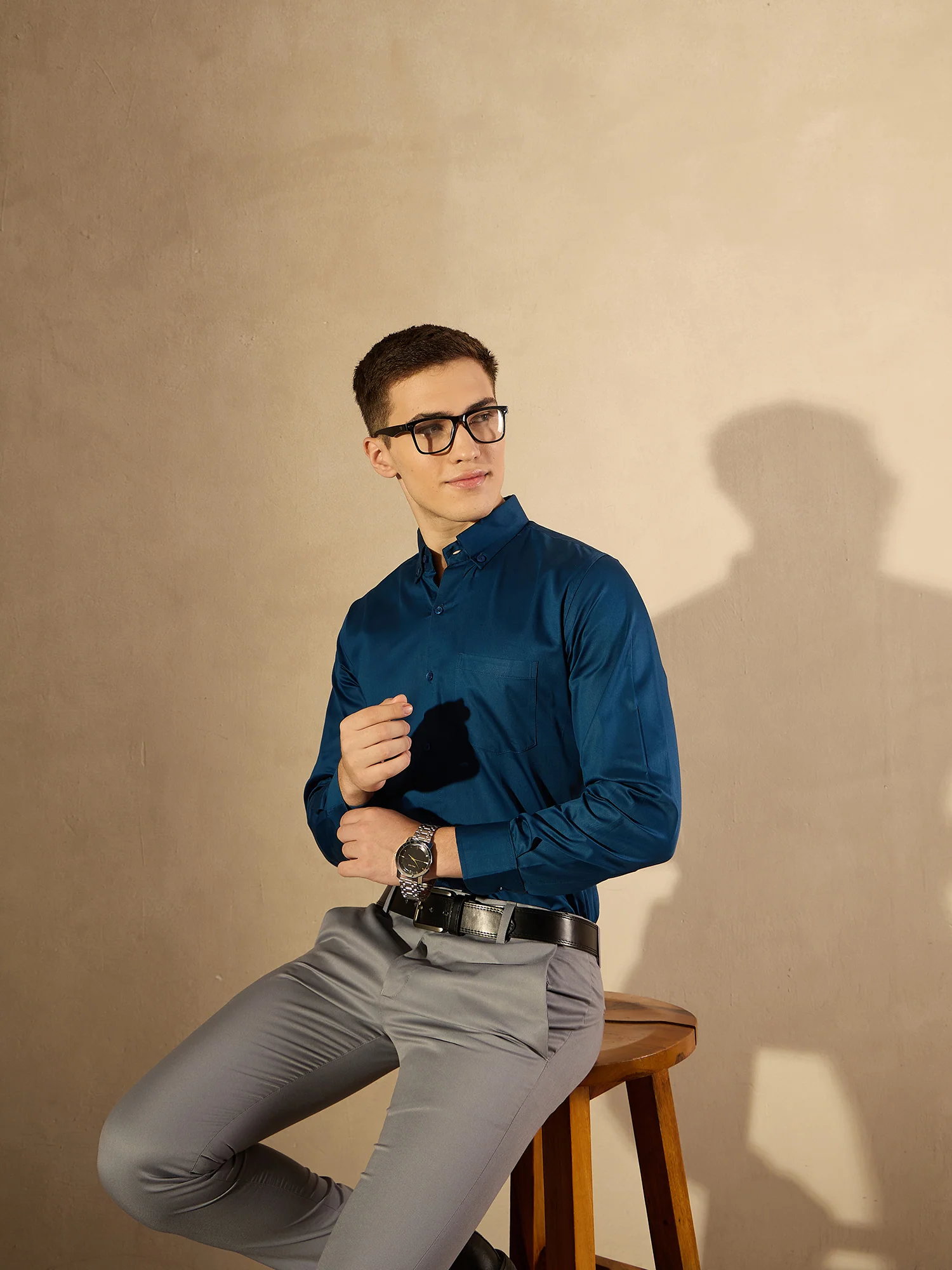 Blue: Comfort Regular Fit Solid Formal Shirt