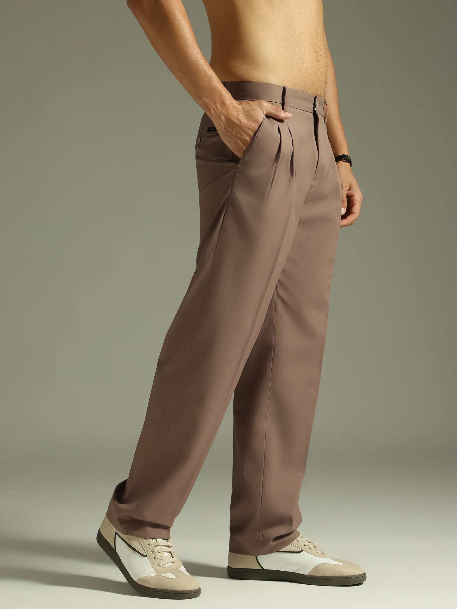 Brown: Korean Baggy Fit Trouser