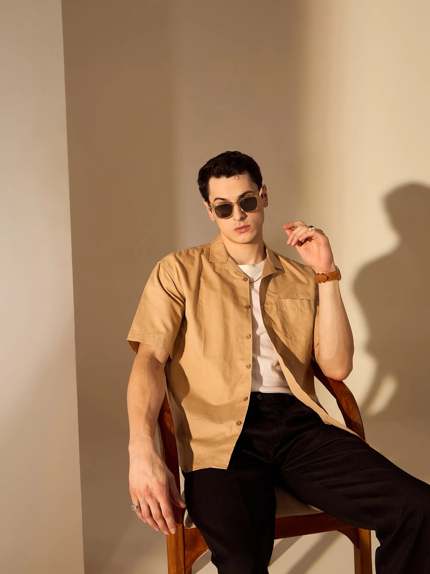 Dark Beige: Half Sleeves Sustainable Hemp Oversize Shirt