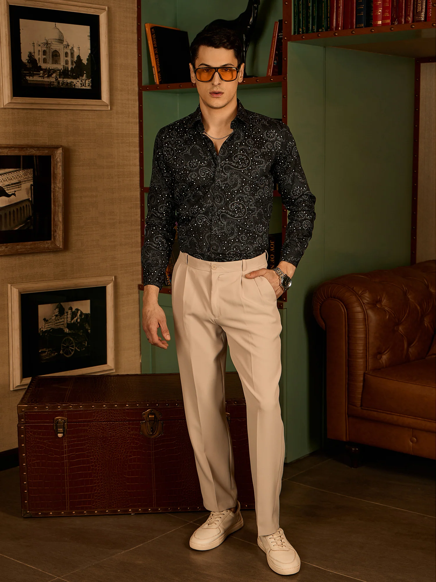 Black & White: Paisley Printed Casual Shirt