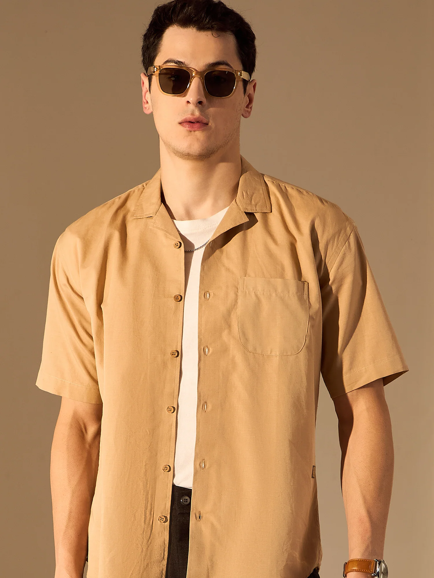 Dark Beige: Half Sleeves Sustainable Hemp Oversize Shirt