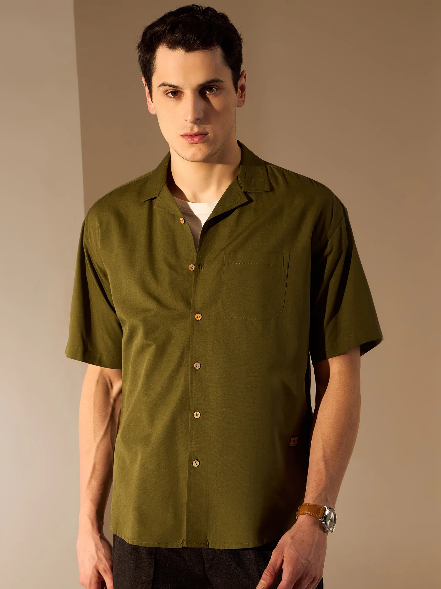 Olive Green: Half Sleeves Sustainable Hemp Oversize Shirt