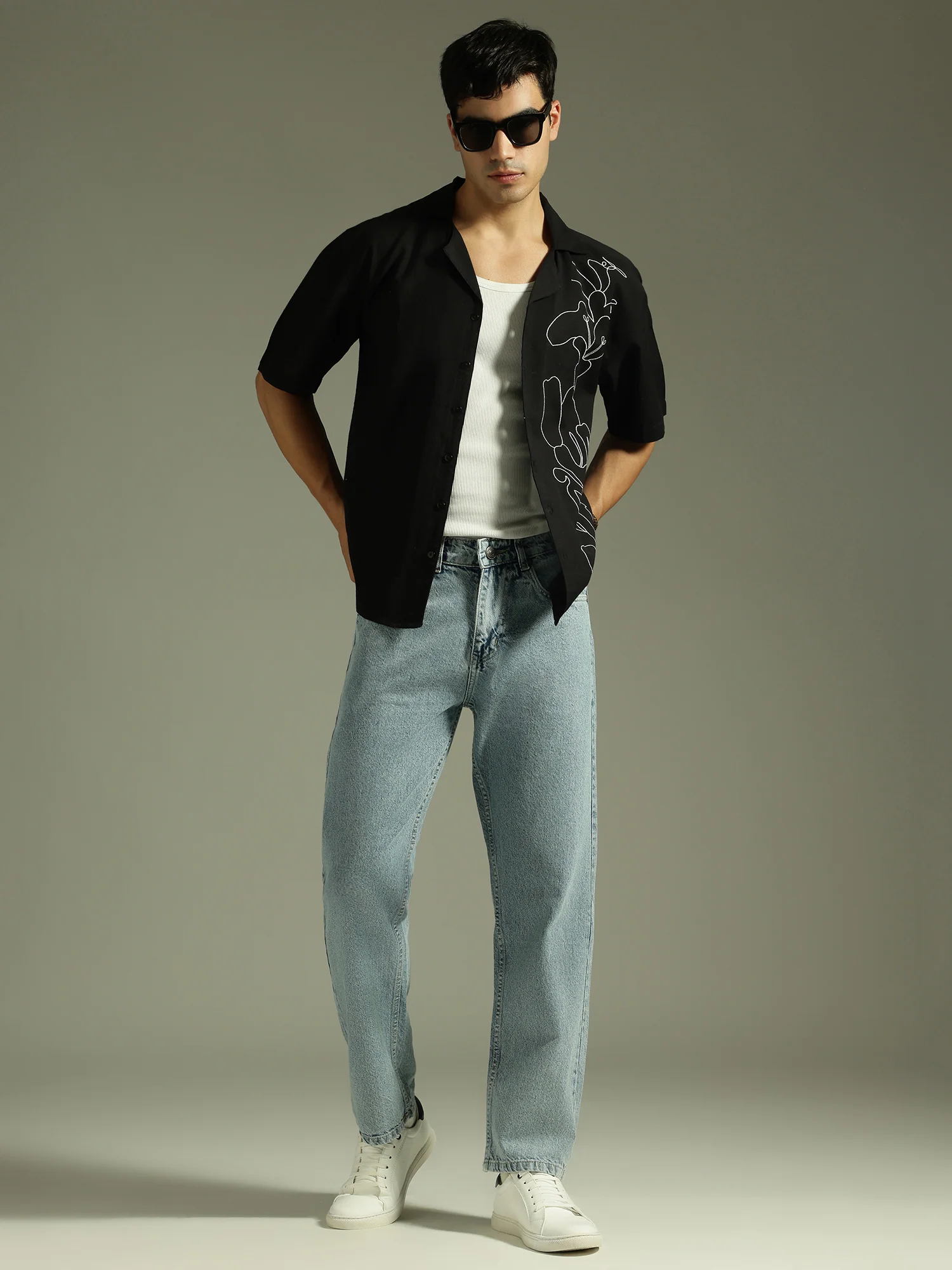 Black: Embroidered Drop Shoulder Oversized Shirt