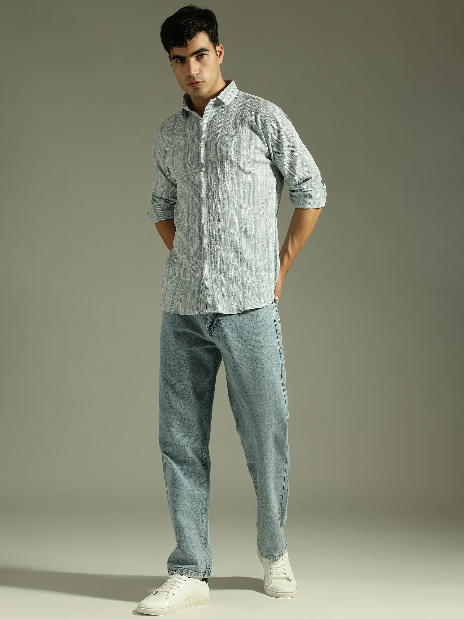 Green & White: Textured Drop Shoulder Casual Shirt