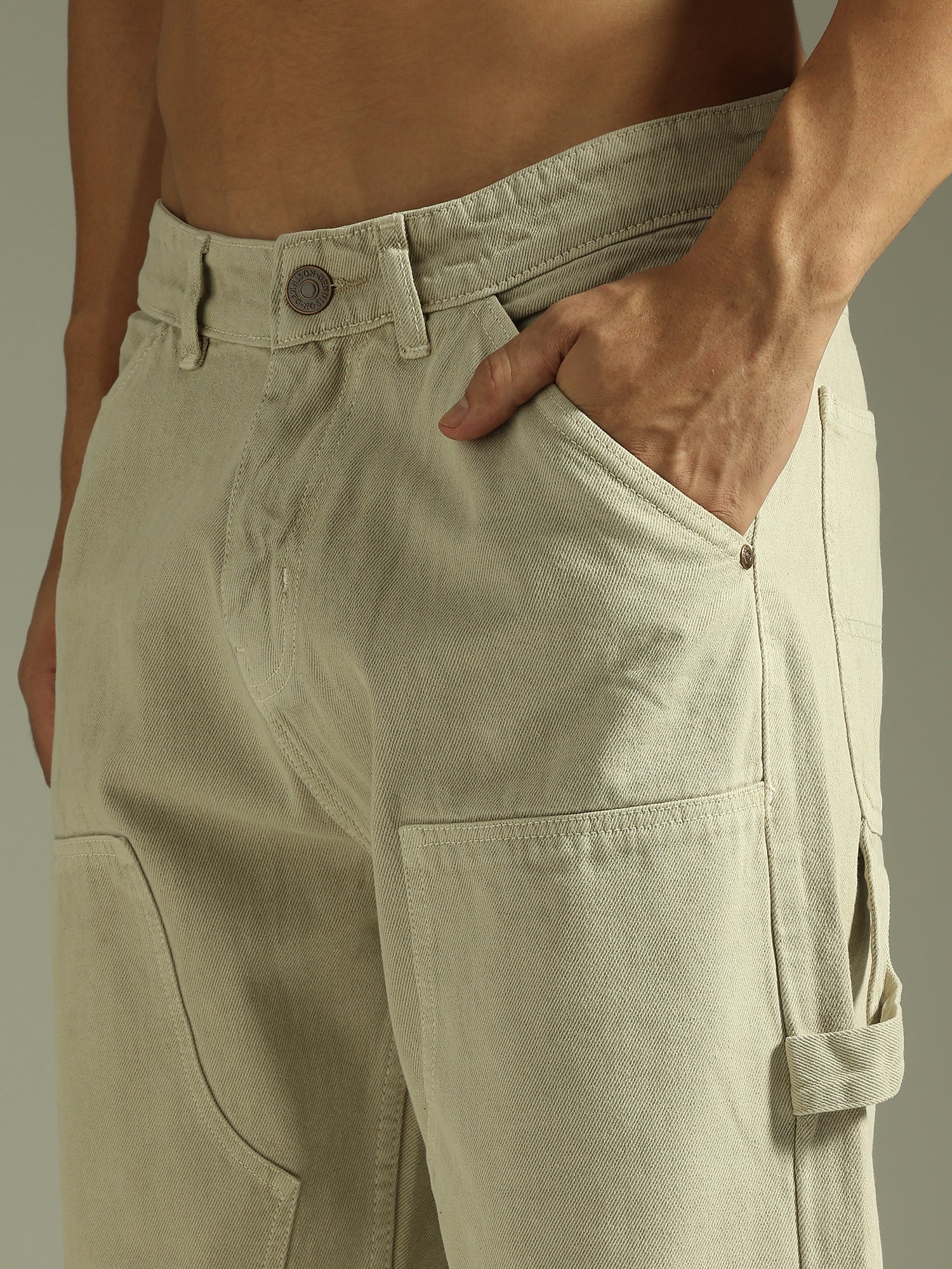 Beige: Baggy Fit Carpenter Jeans
