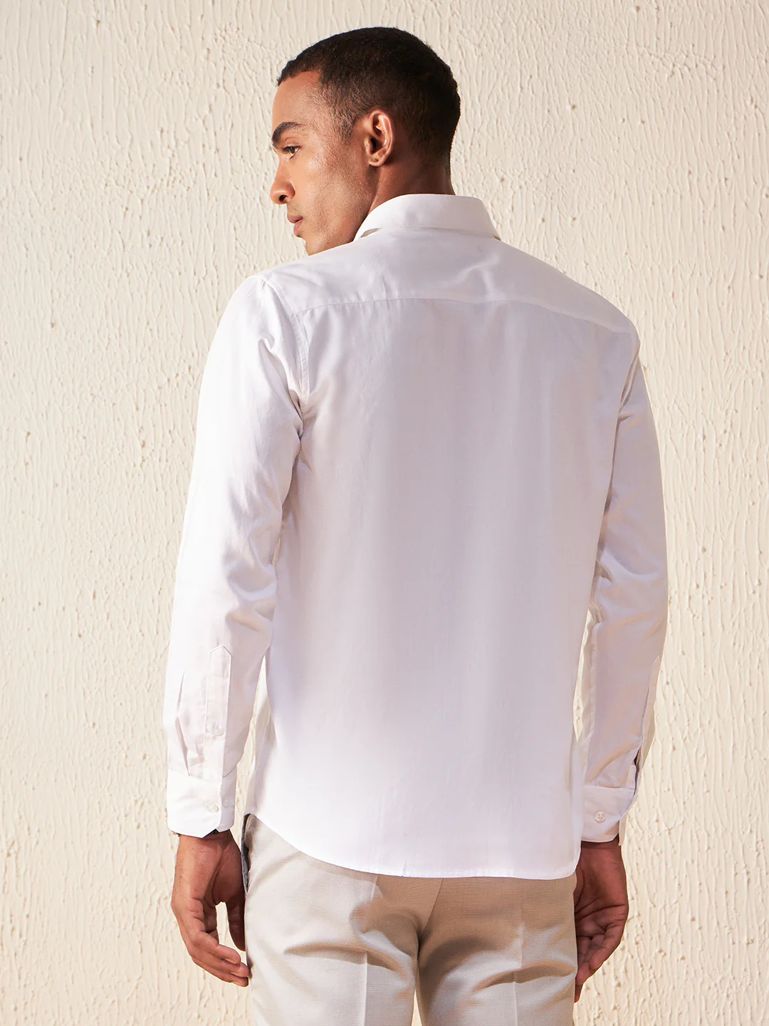 White: Full Sleeves Casual Shirt