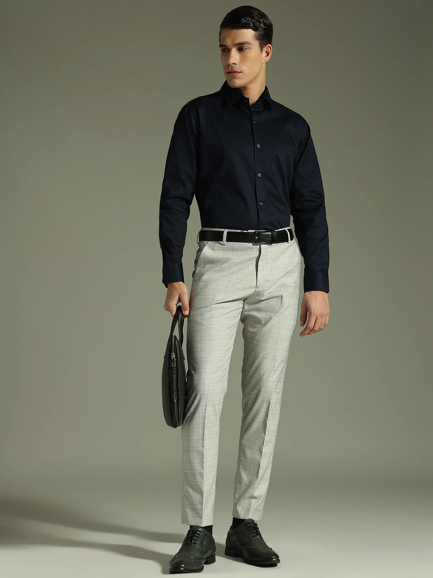 Navy Blue: Solid Cotton Formal Shirt