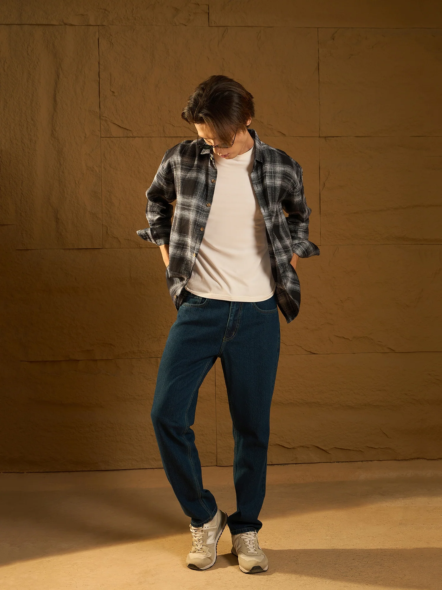 Black: Full Sleeves Casual Checked Shirt