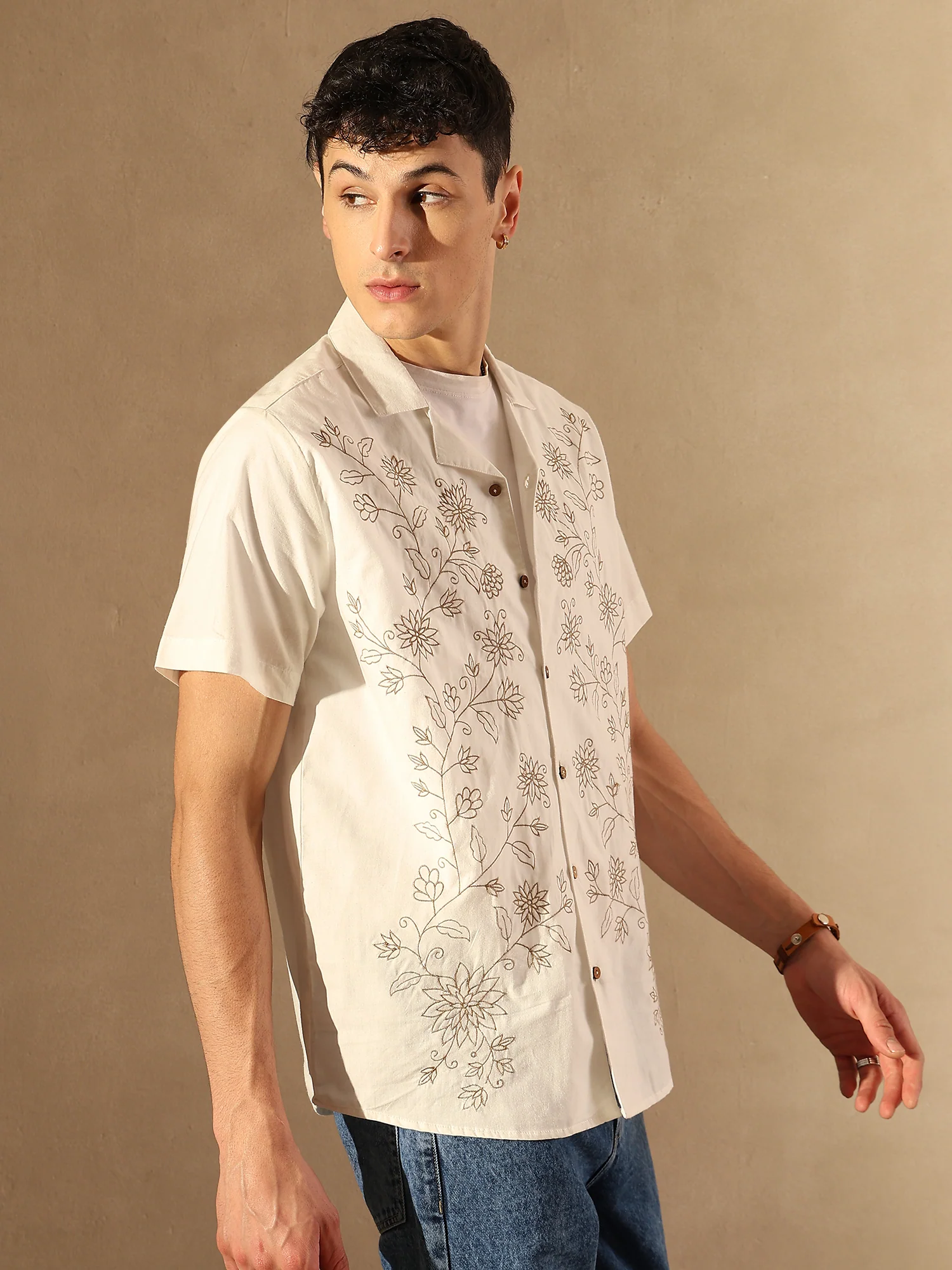 White:Half Sleeves Embroidery Casual Shirt