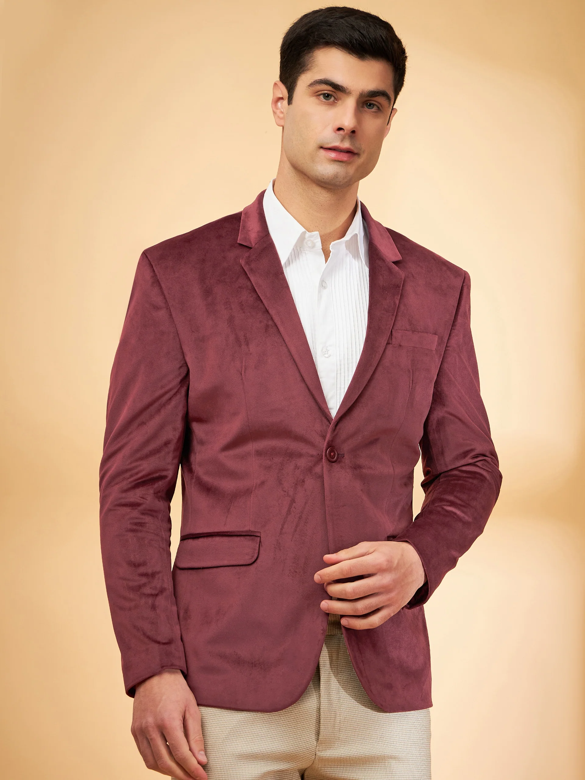 DENNISON Men Wine Single-Breasted Velvet Blazer