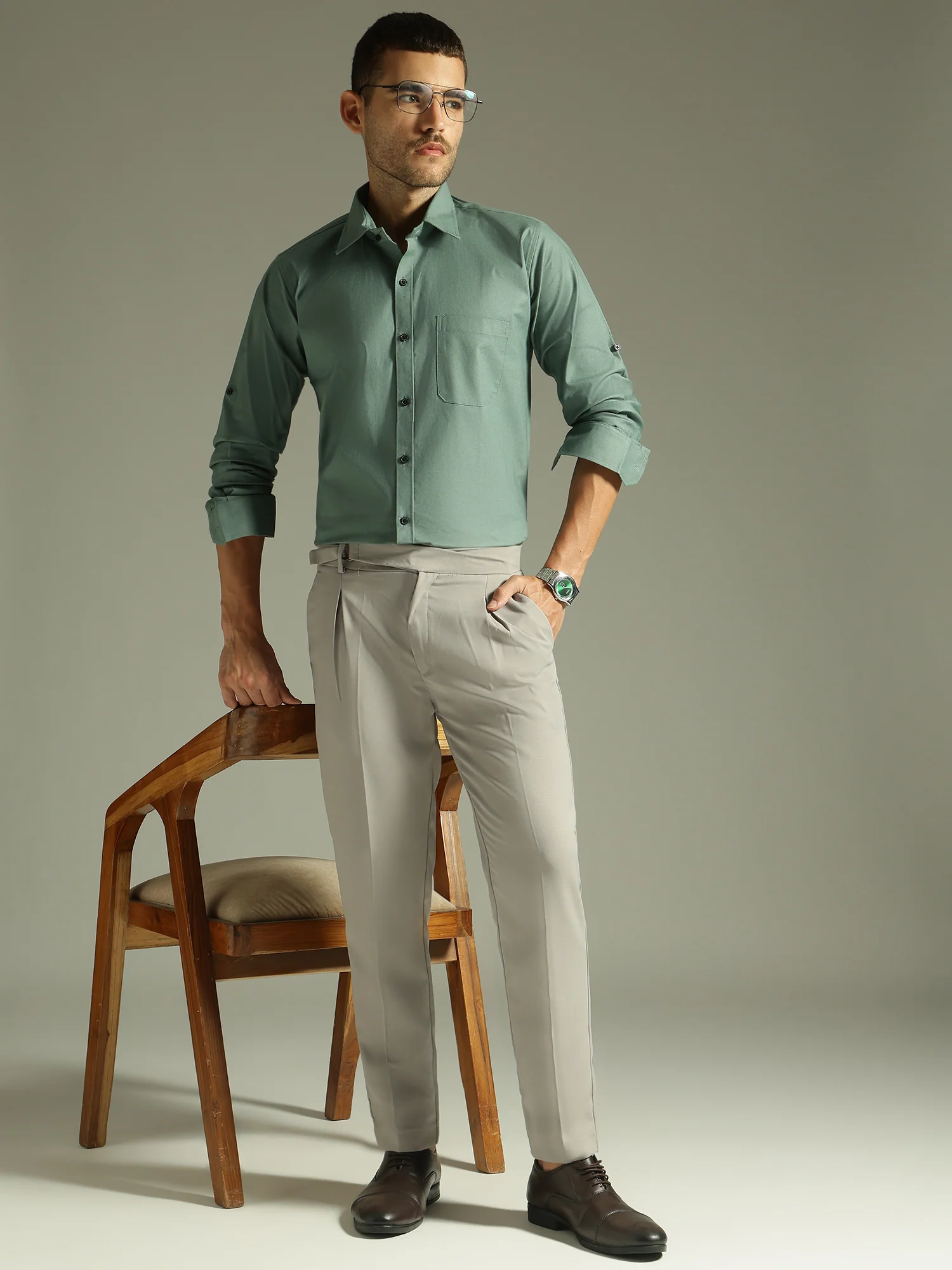 Olive Green: Spread Collar Casual Shirt
