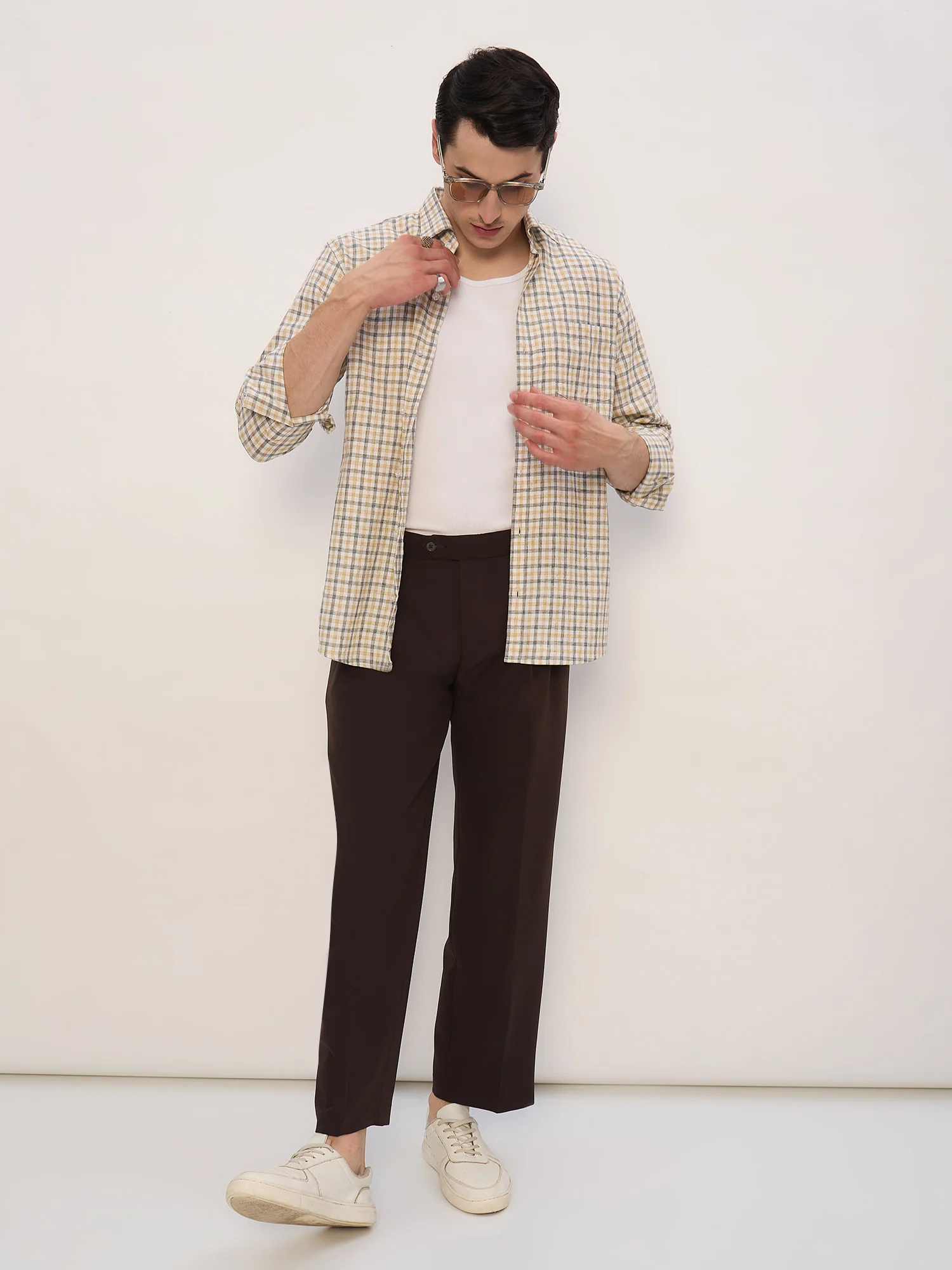 Brown: Korean Double pleated Baggy Fit Trouser