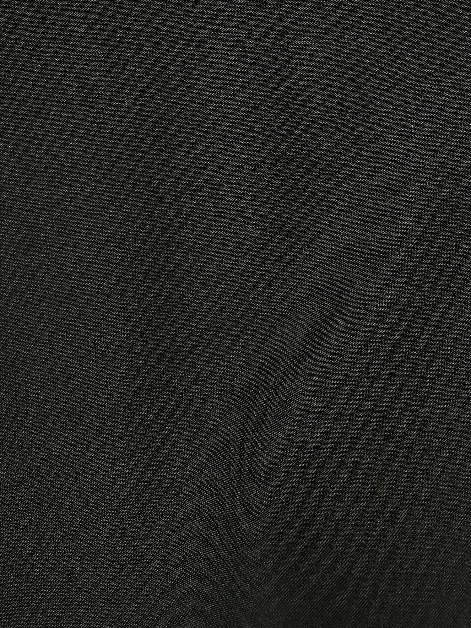 Black: Spread Collar Formal Shirt