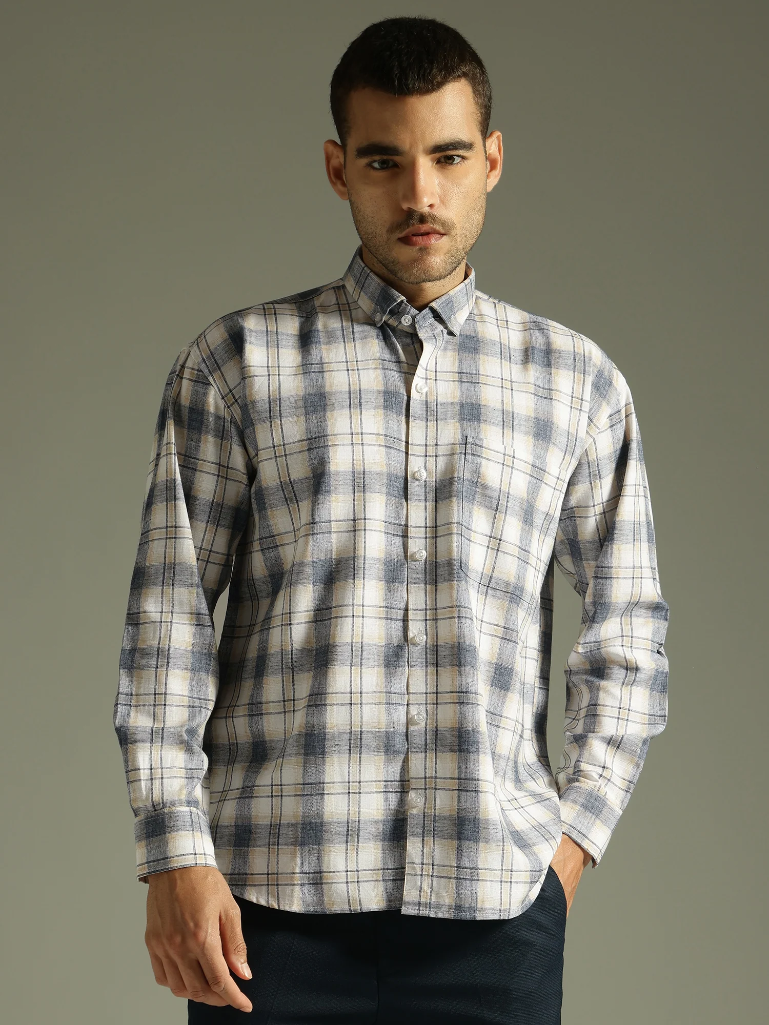 Blue & White: Full Sleeves Checkered Shirt