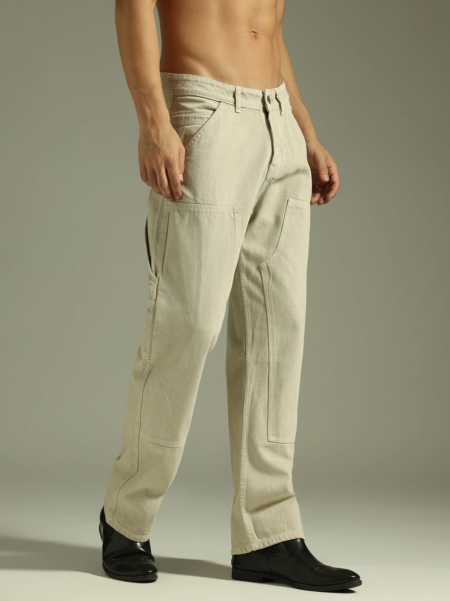 Beige: Baggy Fit Carpenter Jeans
