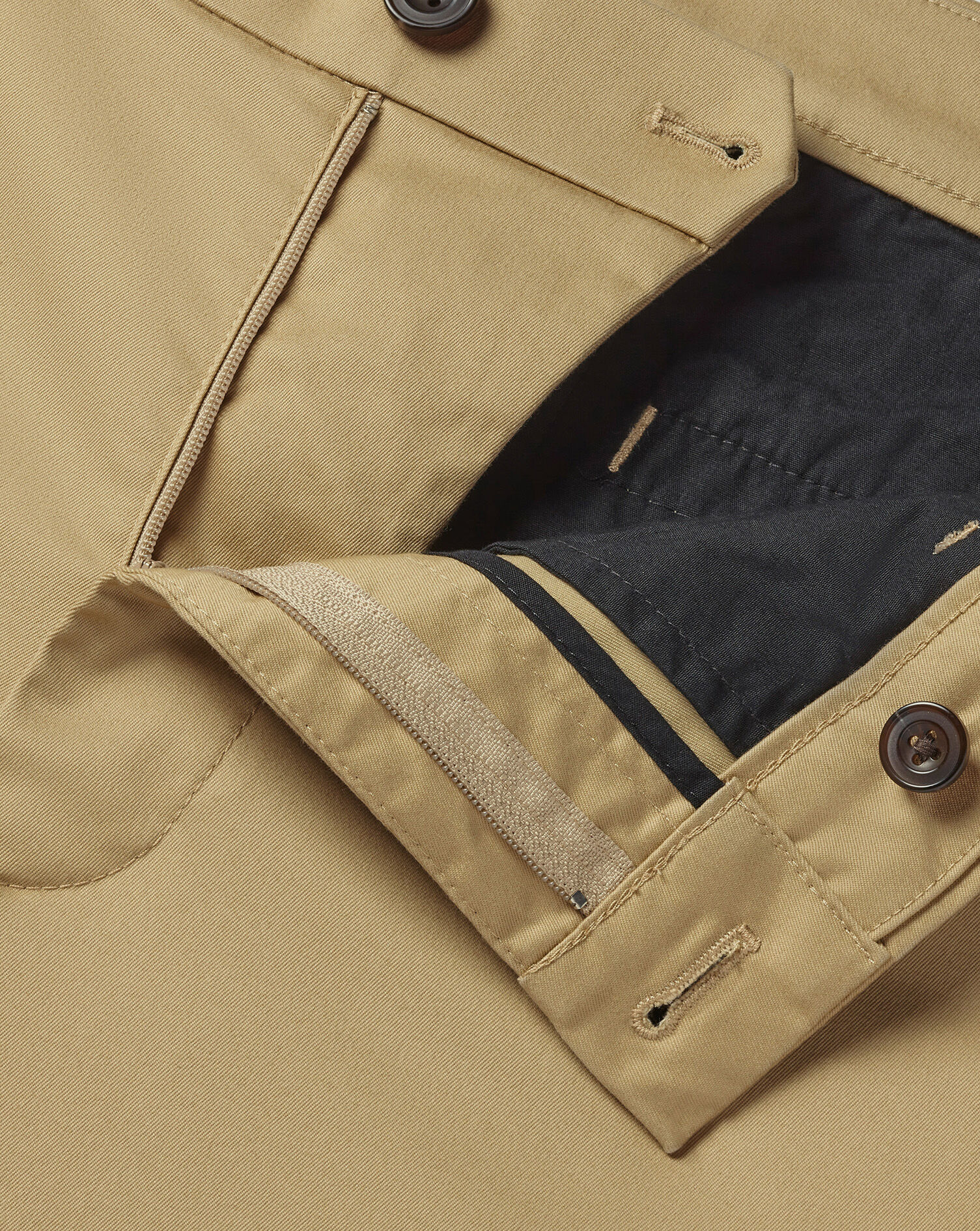 Performance Chinos - Tan